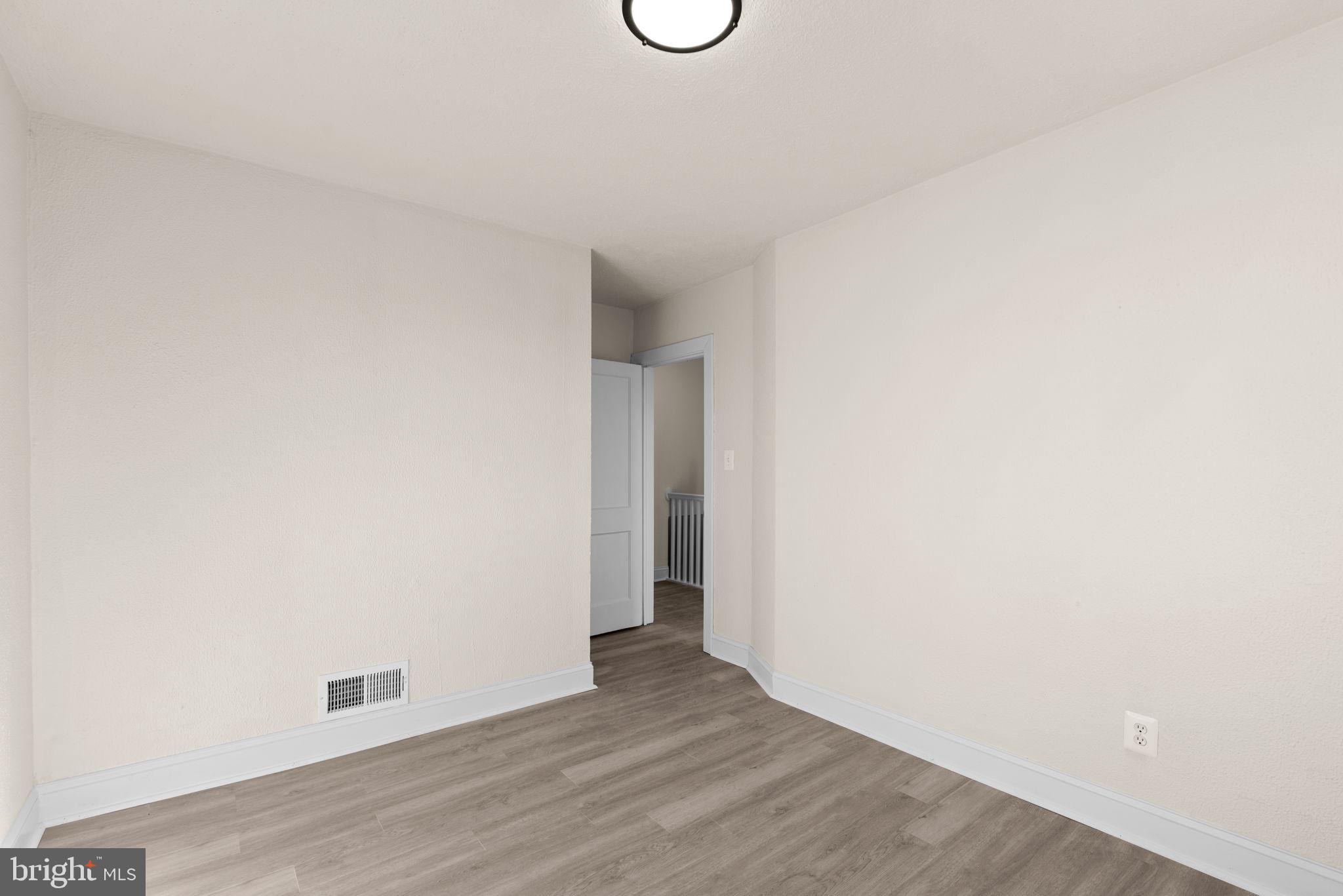 RIDGELEIGH - Residential