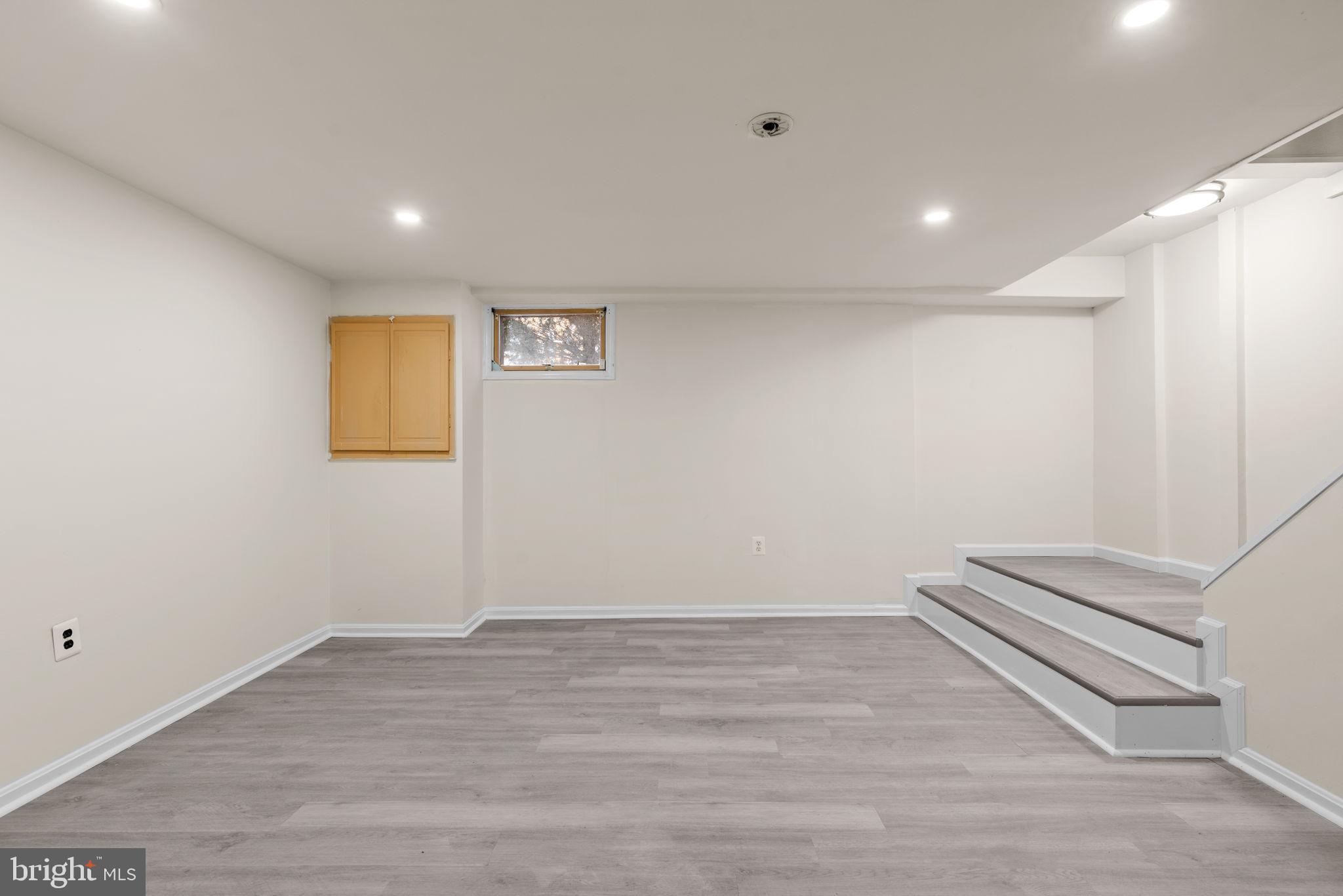 RIDGELEIGH - Residential