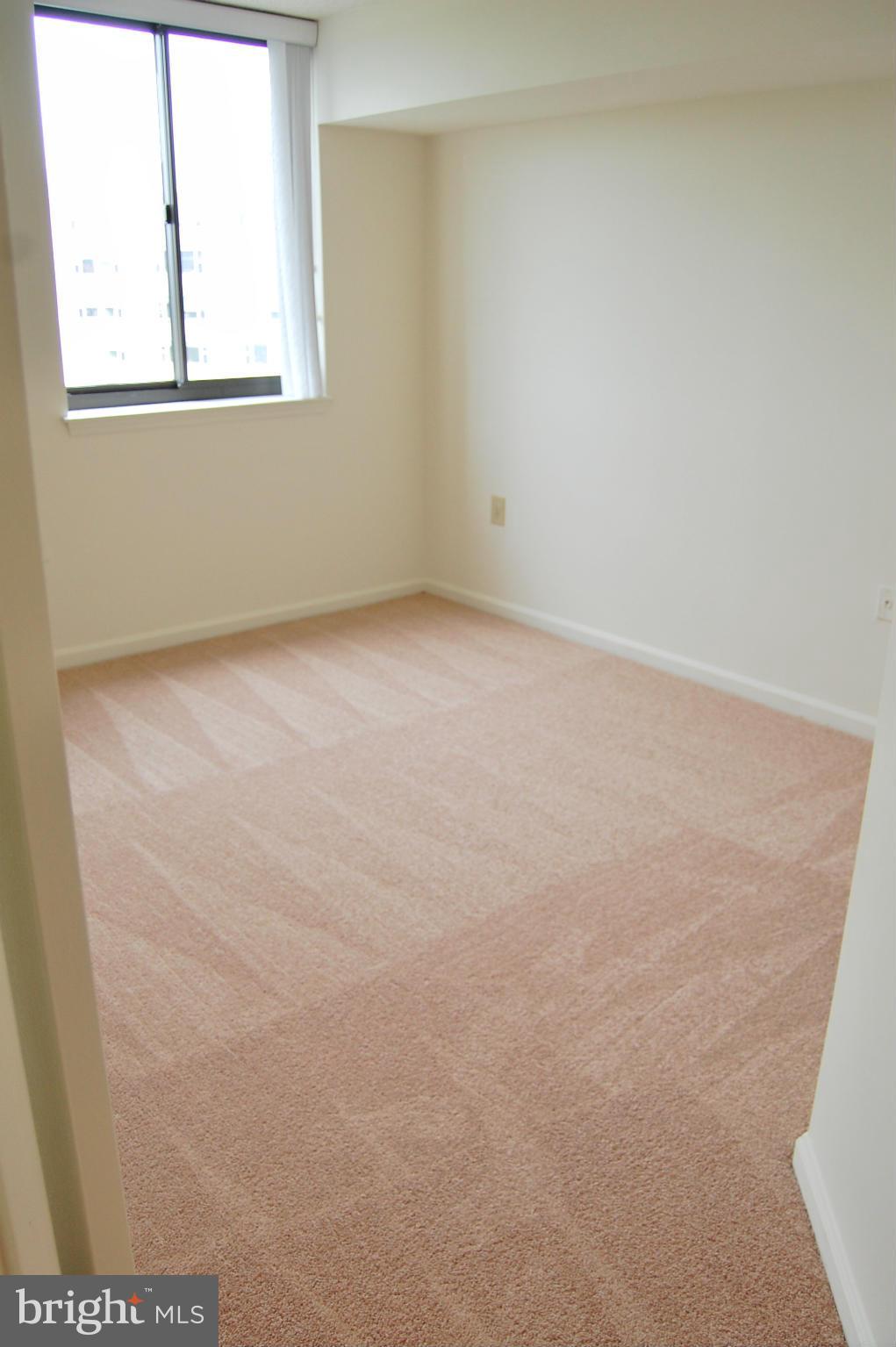 EASTVIEW AT BALLSTON METRO - Residential Lease