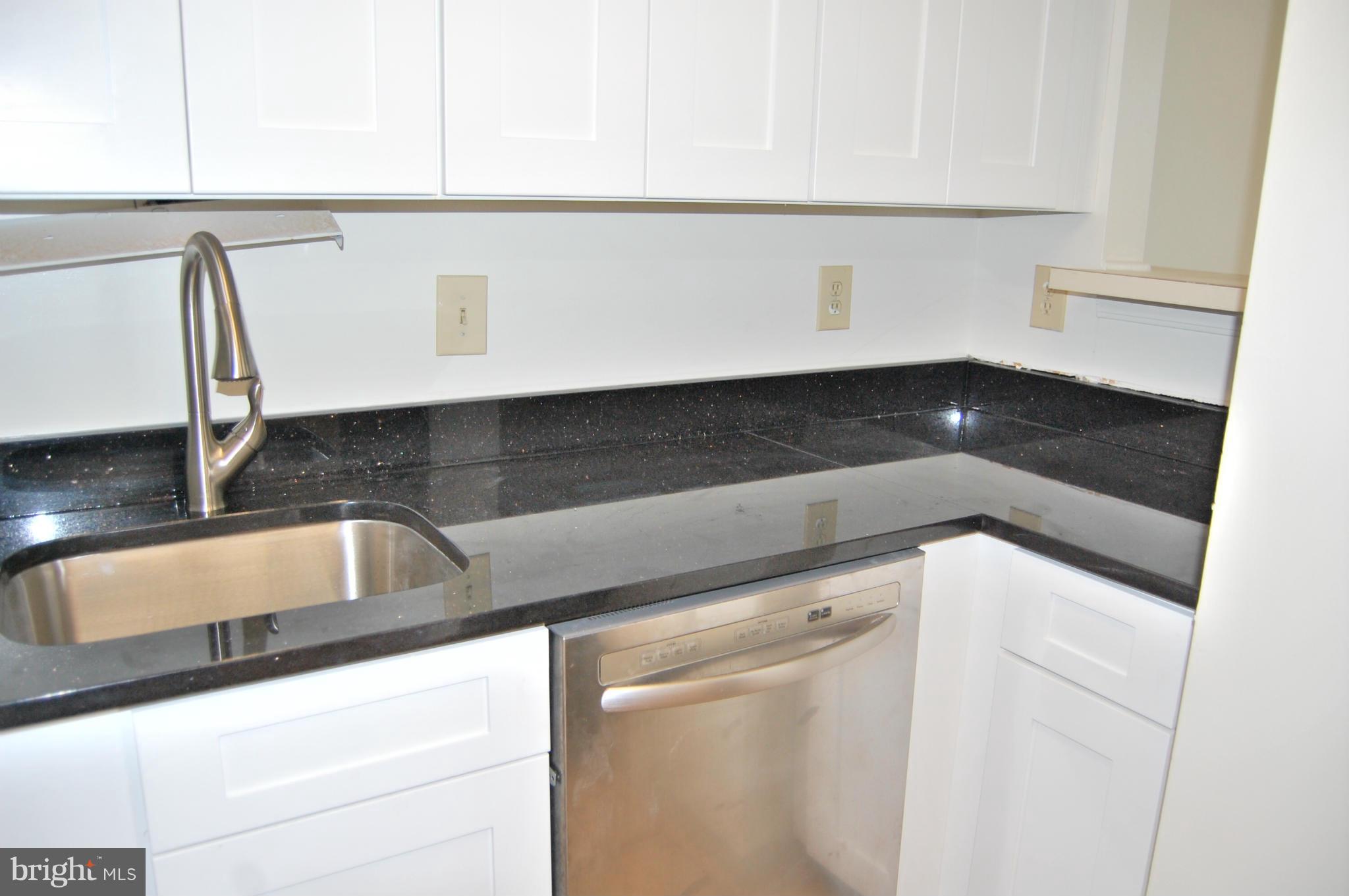 EASTVIEW AT BALLSTON METRO - Residential Lease