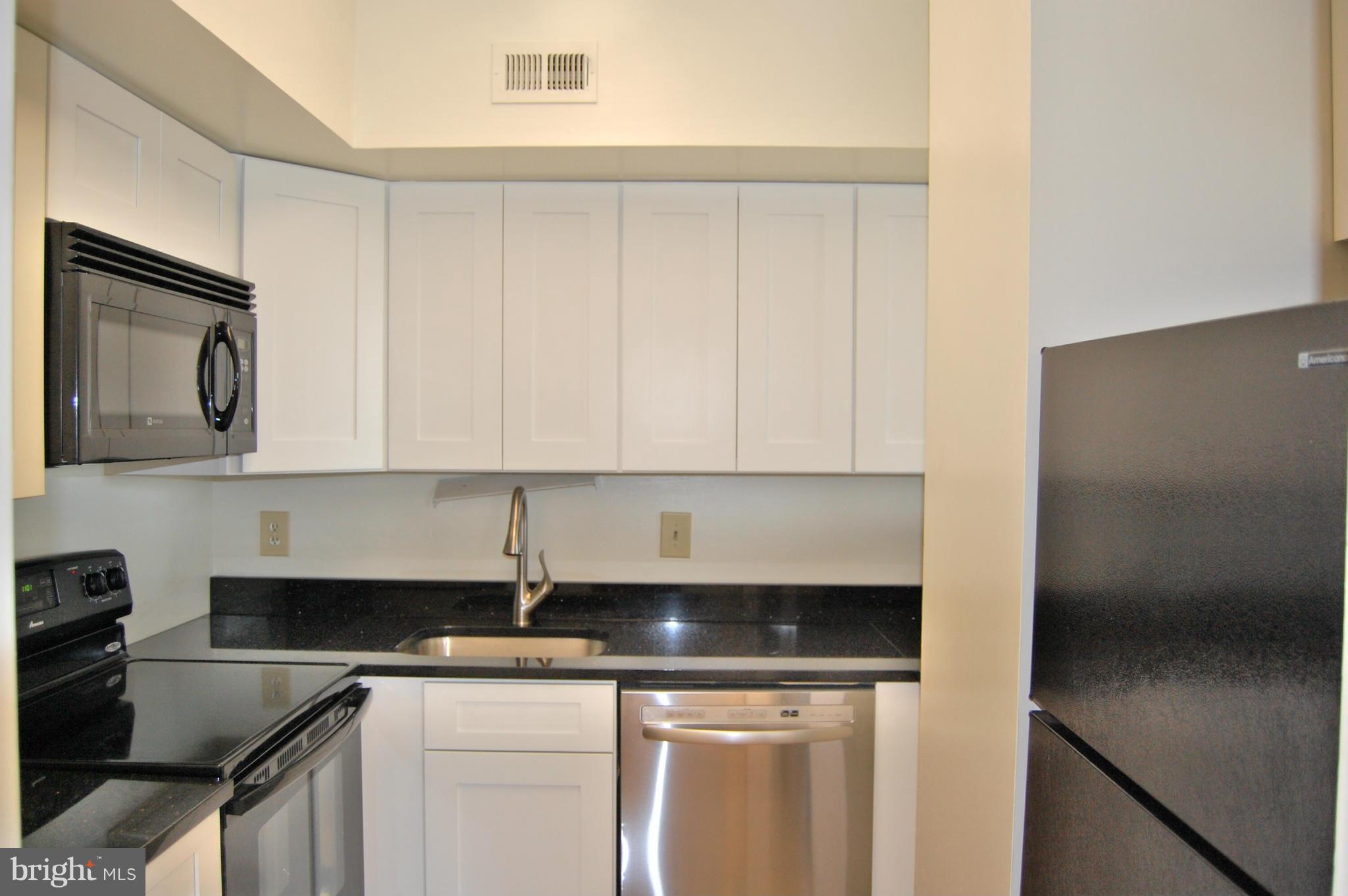 EASTVIEW AT BALLSTON METRO - Residential Lease