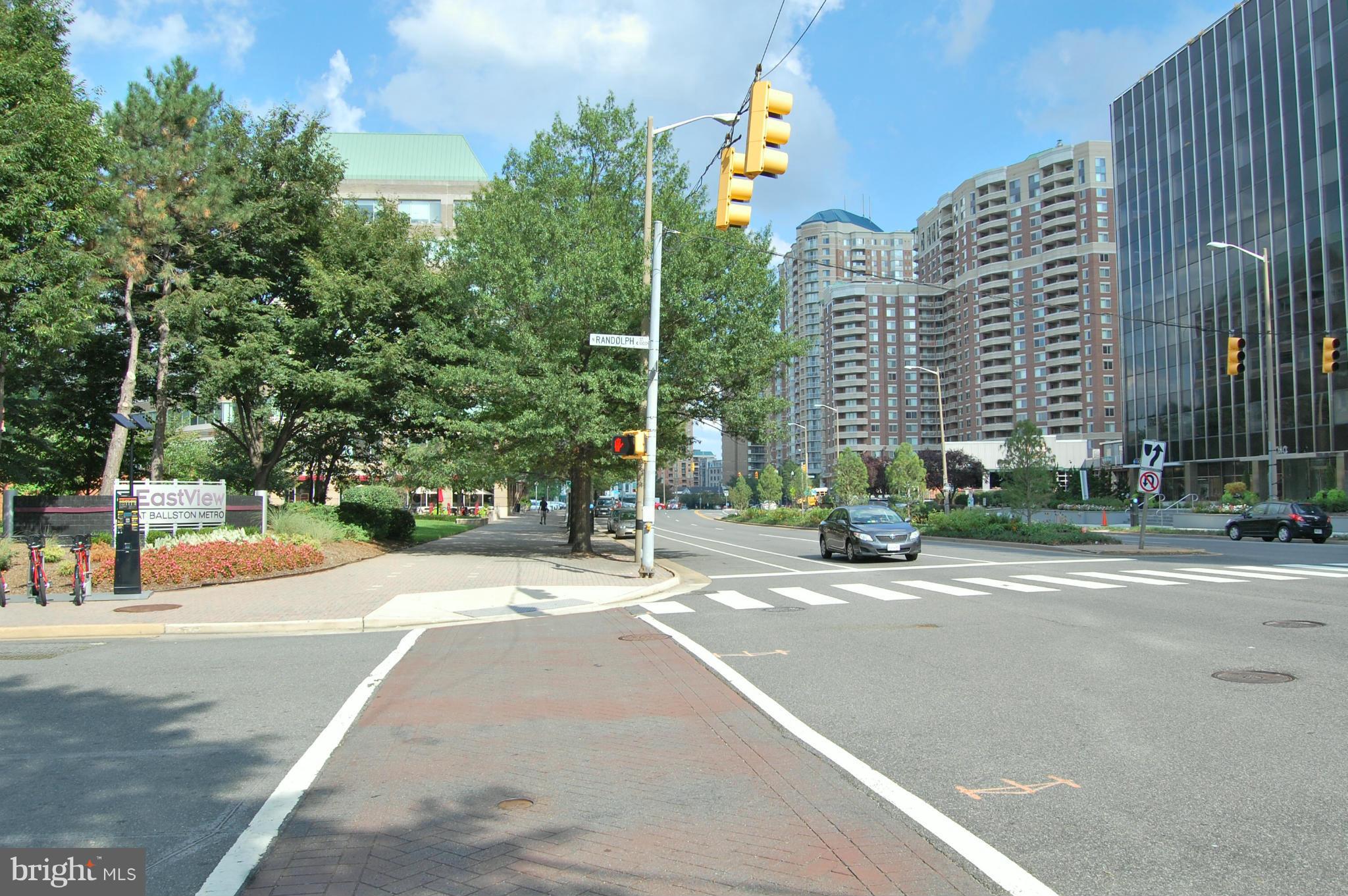 EASTVIEW AT BALLSTON METRO - Residential Lease