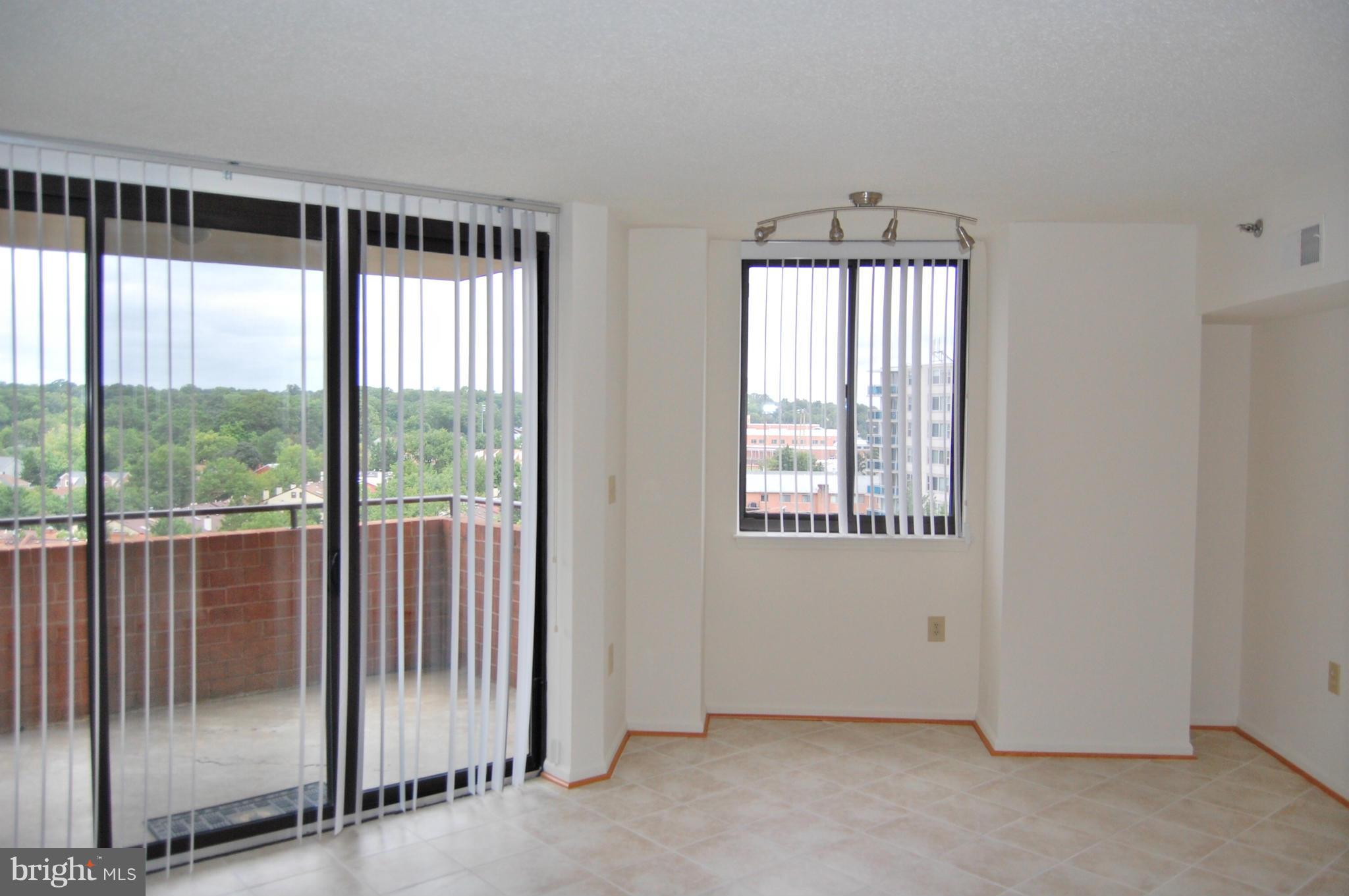 EASTVIEW AT BALLSTON METRO - Residential Lease