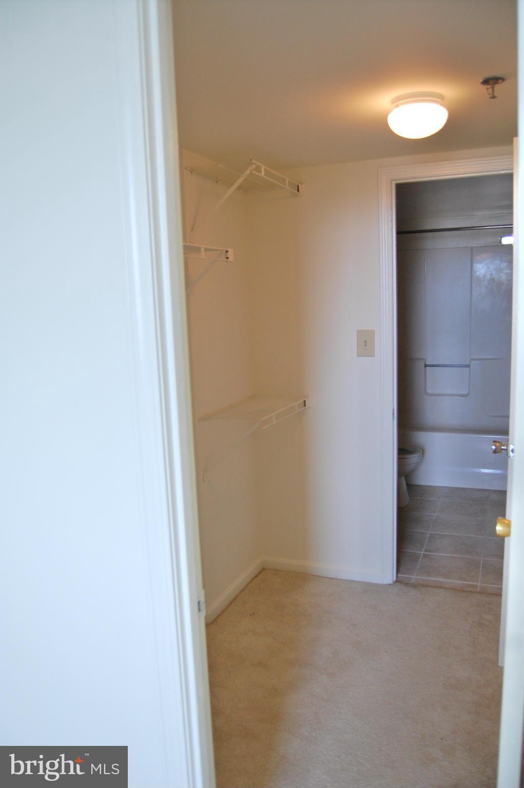 EASTVIEW AT BALLSTON METRO - Residential Lease