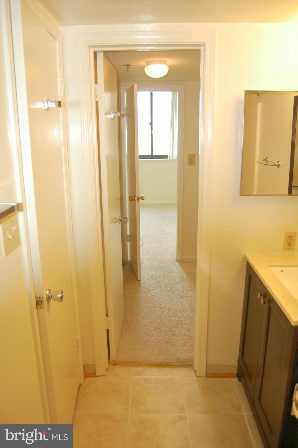 EASTVIEW AT BALLSTON METRO - Residential Lease