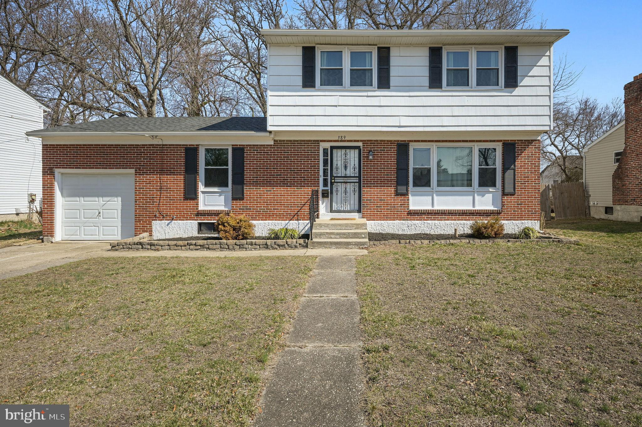 WHITEOAK FARMS - Residential