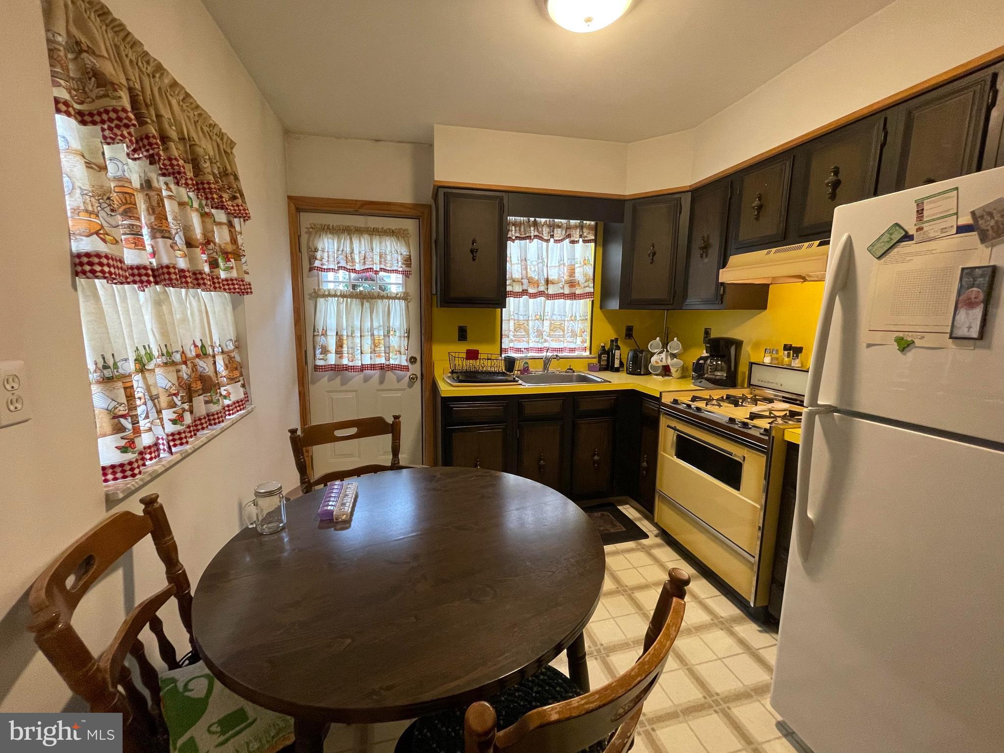 WEST PASSYUNK - Residential