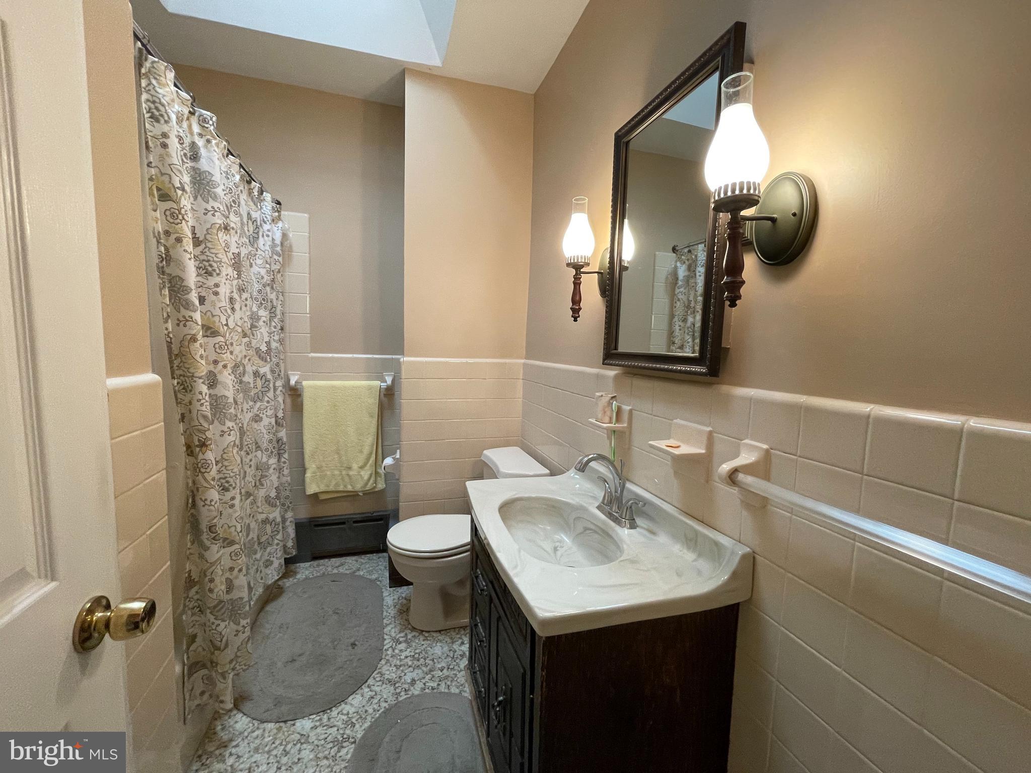 WEST PASSYUNK - Residential