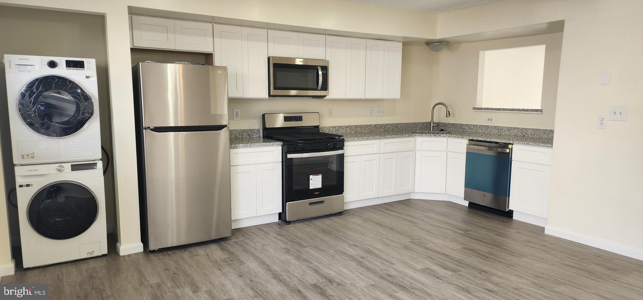 CLAYBROOKE - Residential Lease