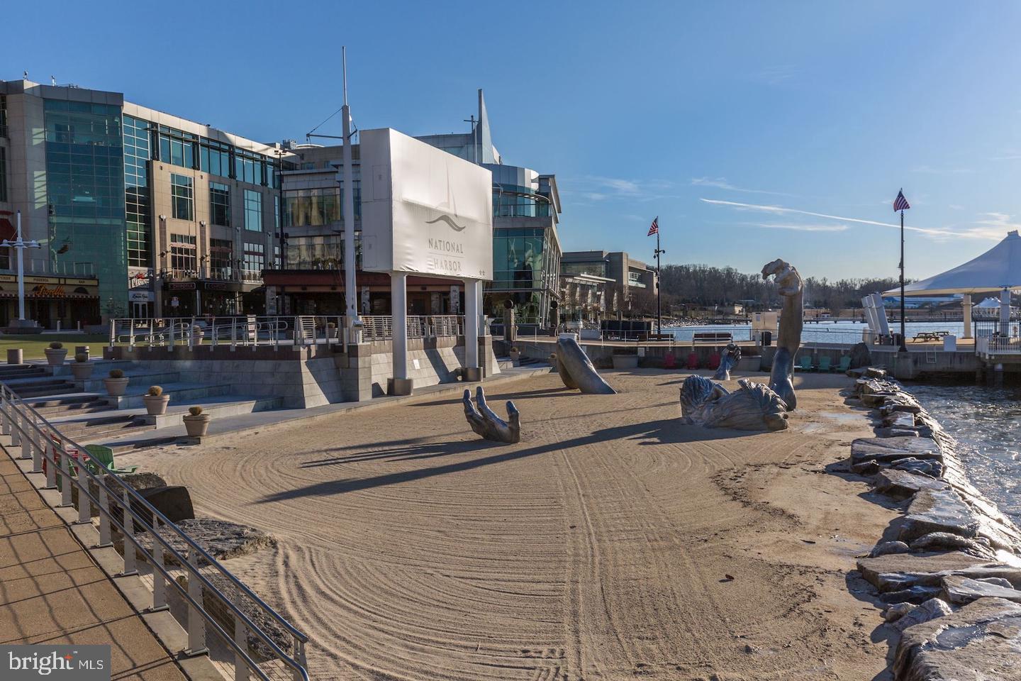 POTOMAC OVERLOOK AT NATIONAL HARBOR - Residential Lease