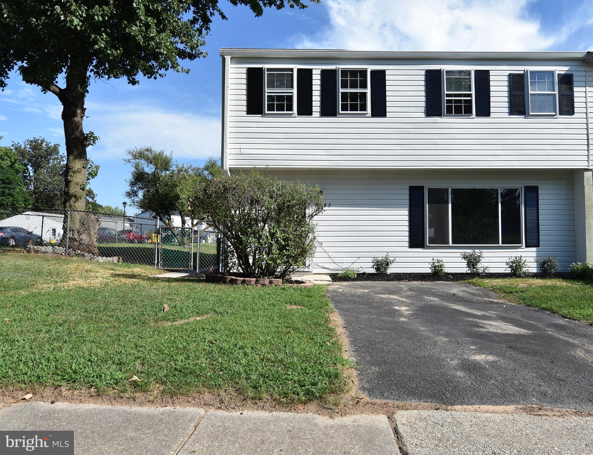 QUEENS PARK - Residential Lease