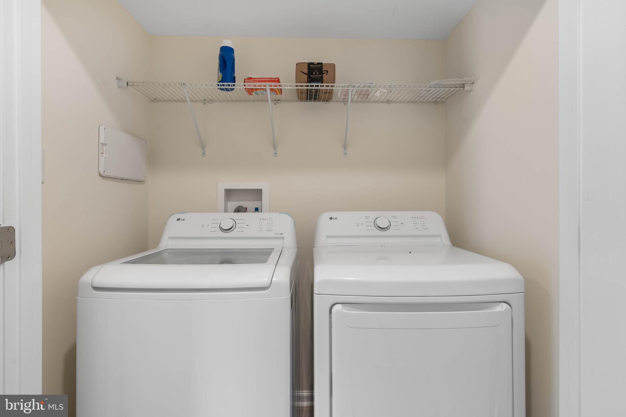 PLANTATION LAKES - Residential