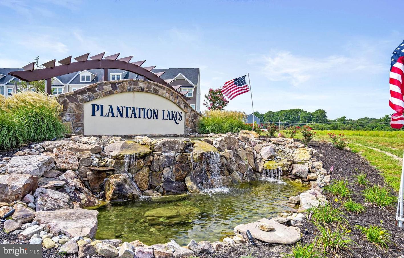 PLANTATION LAKES - Residential