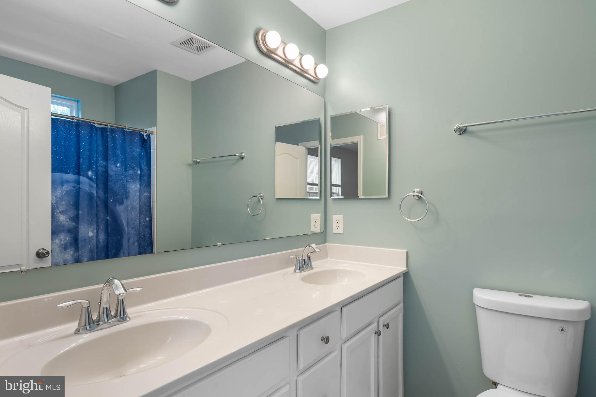 PLANTATION LAKES - Residential