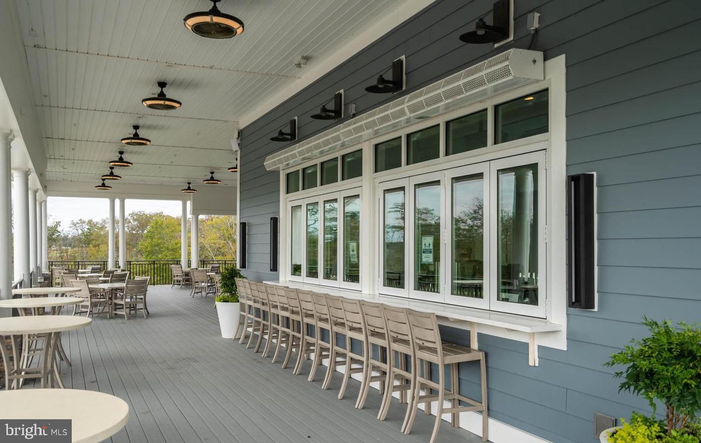 PLANTATION LAKES - Residential