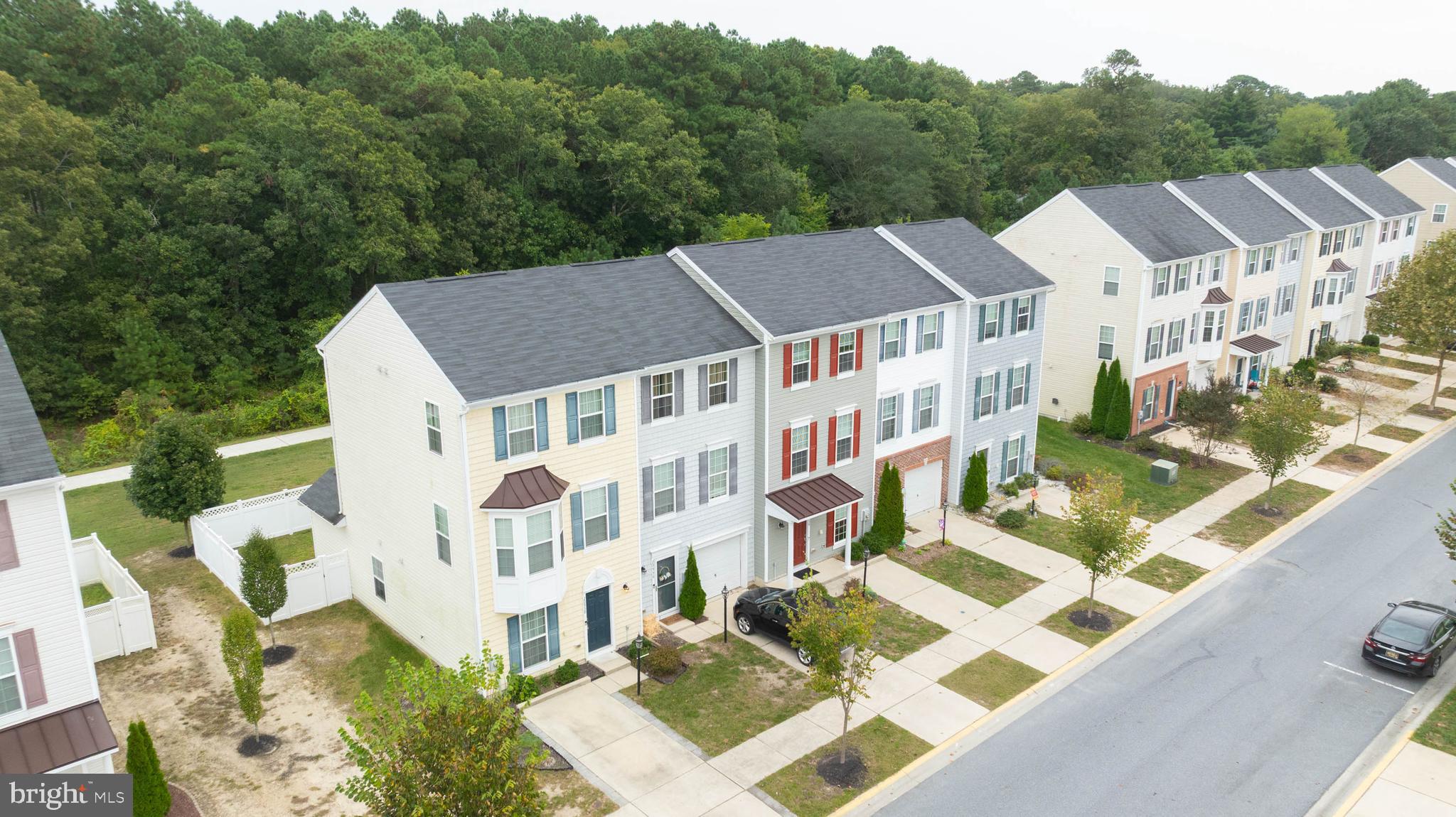 PLANTATION LAKES - Residential