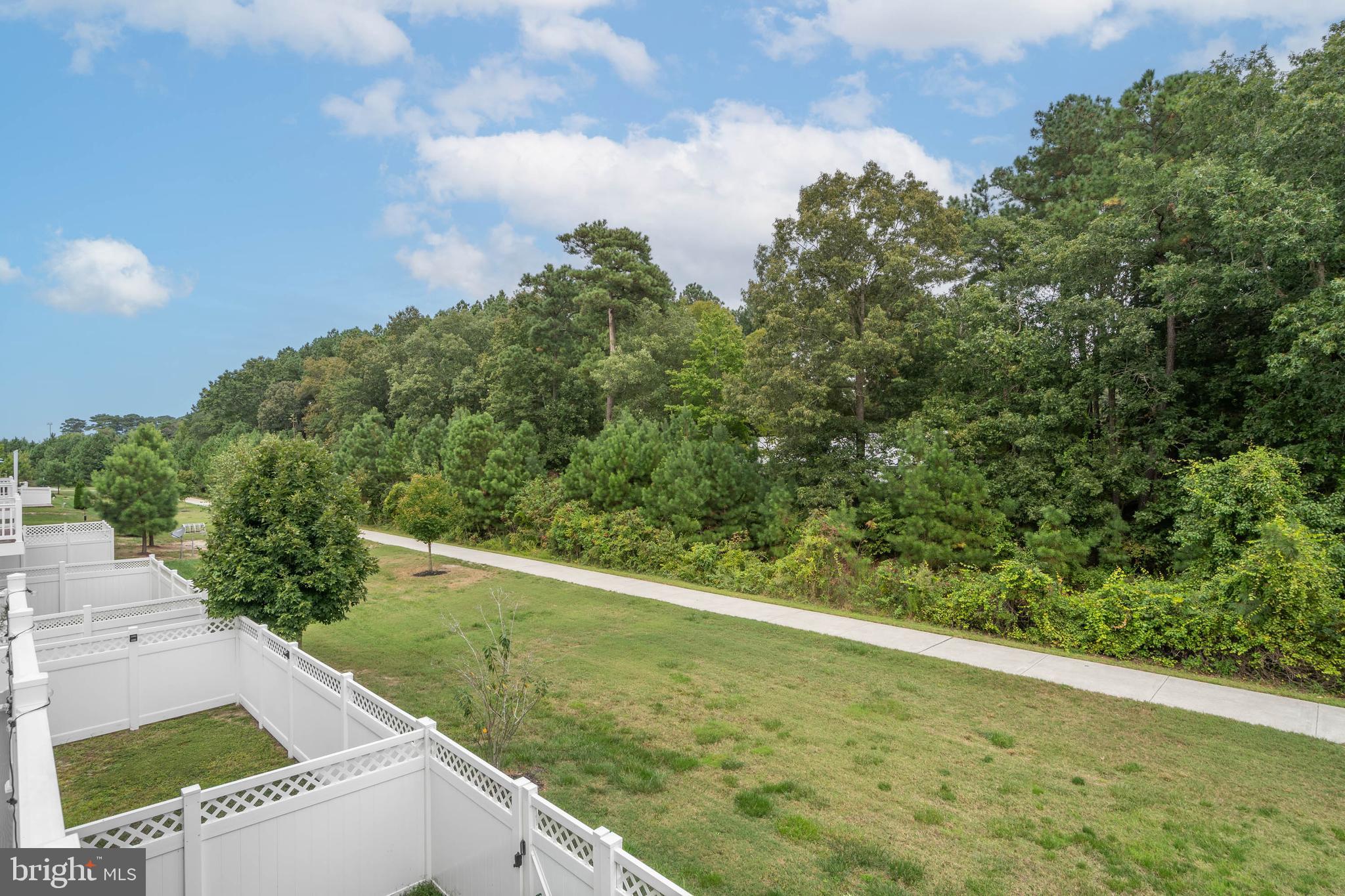 PLANTATION LAKES - Residential