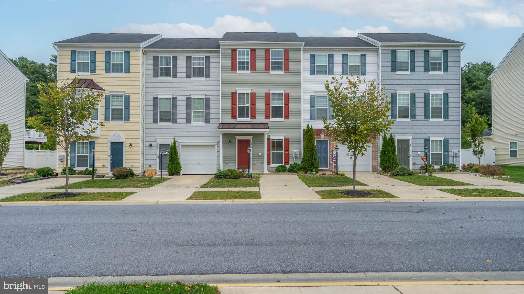 PLANTATION LAKES - Residential