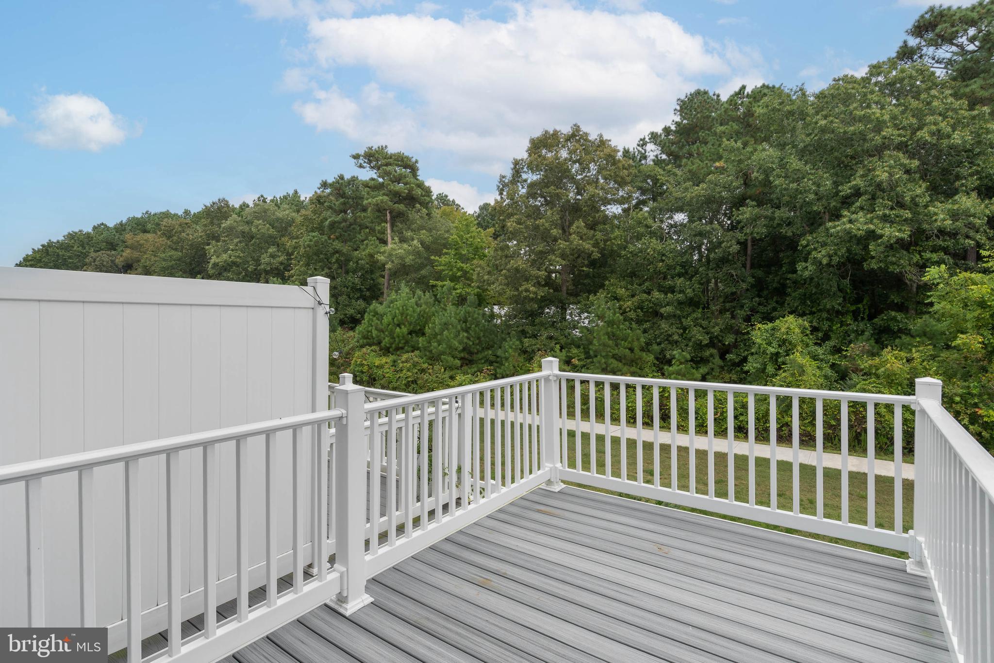 PLANTATION LAKES - Residential