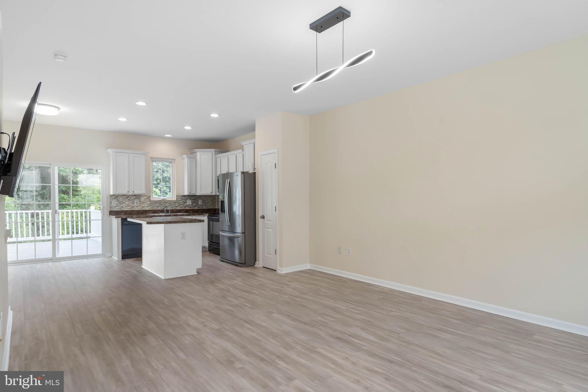 PLANTATION LAKES - Residential