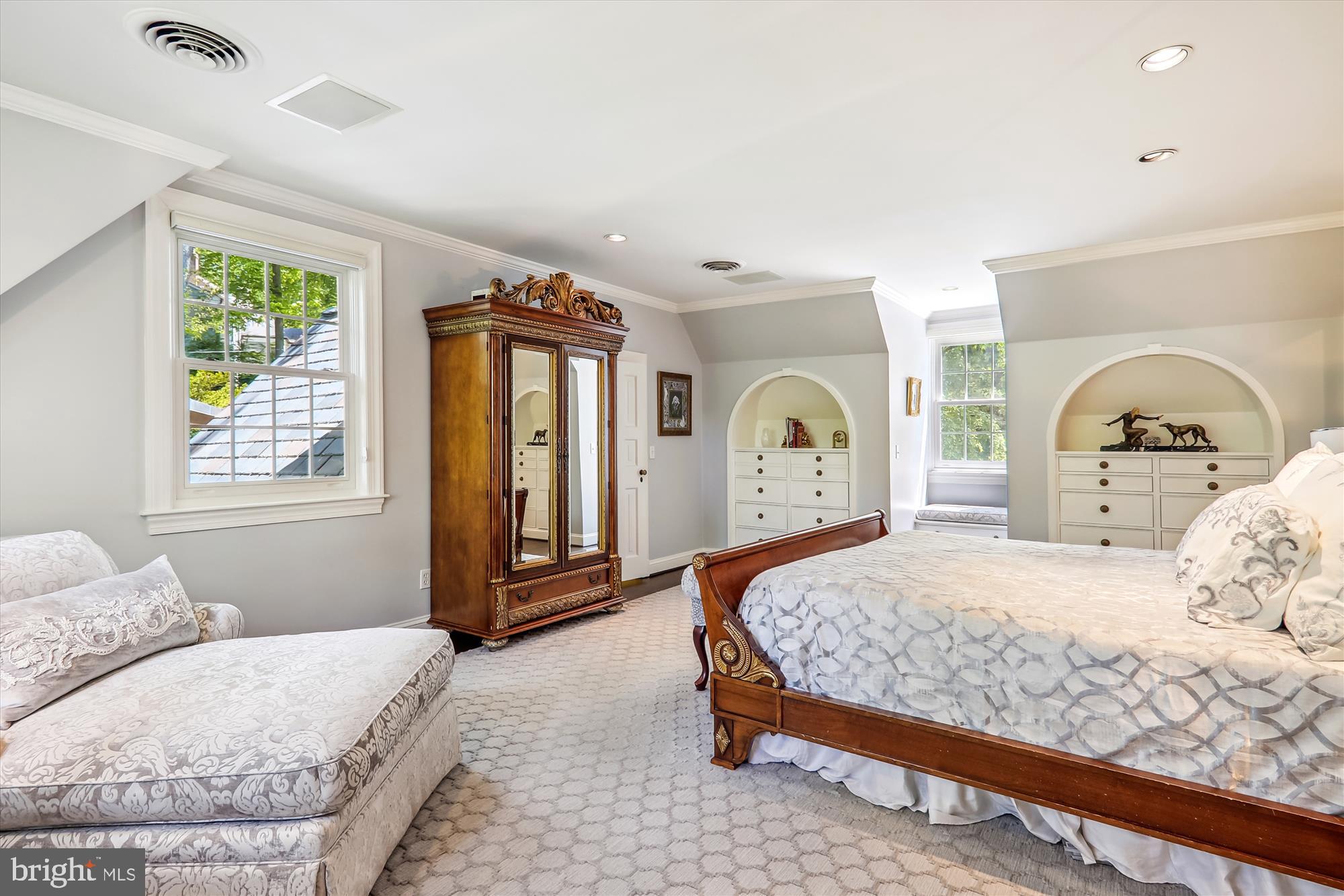 ROLLINGWOOD - Residential