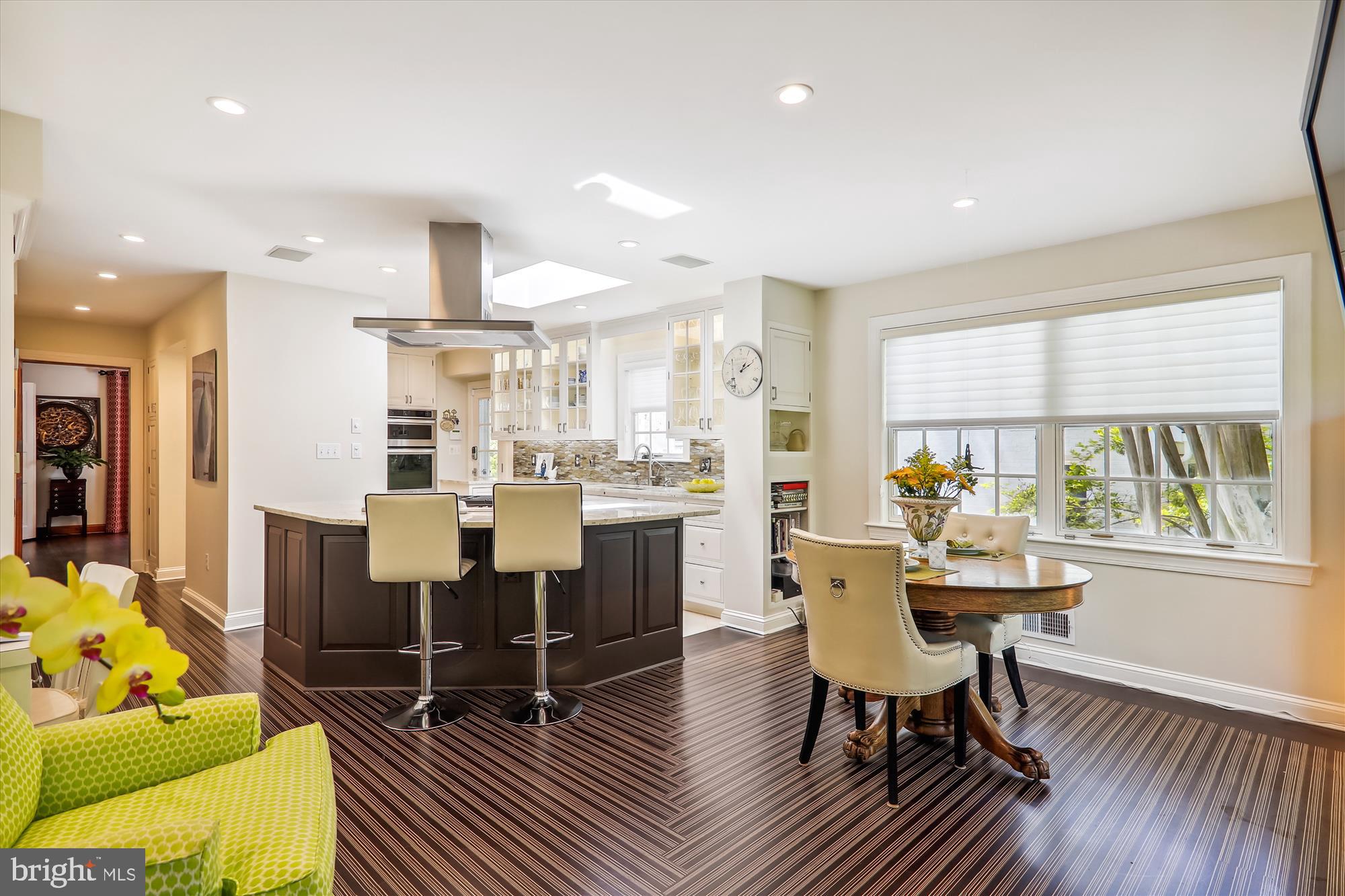 ROLLINGWOOD - Residential