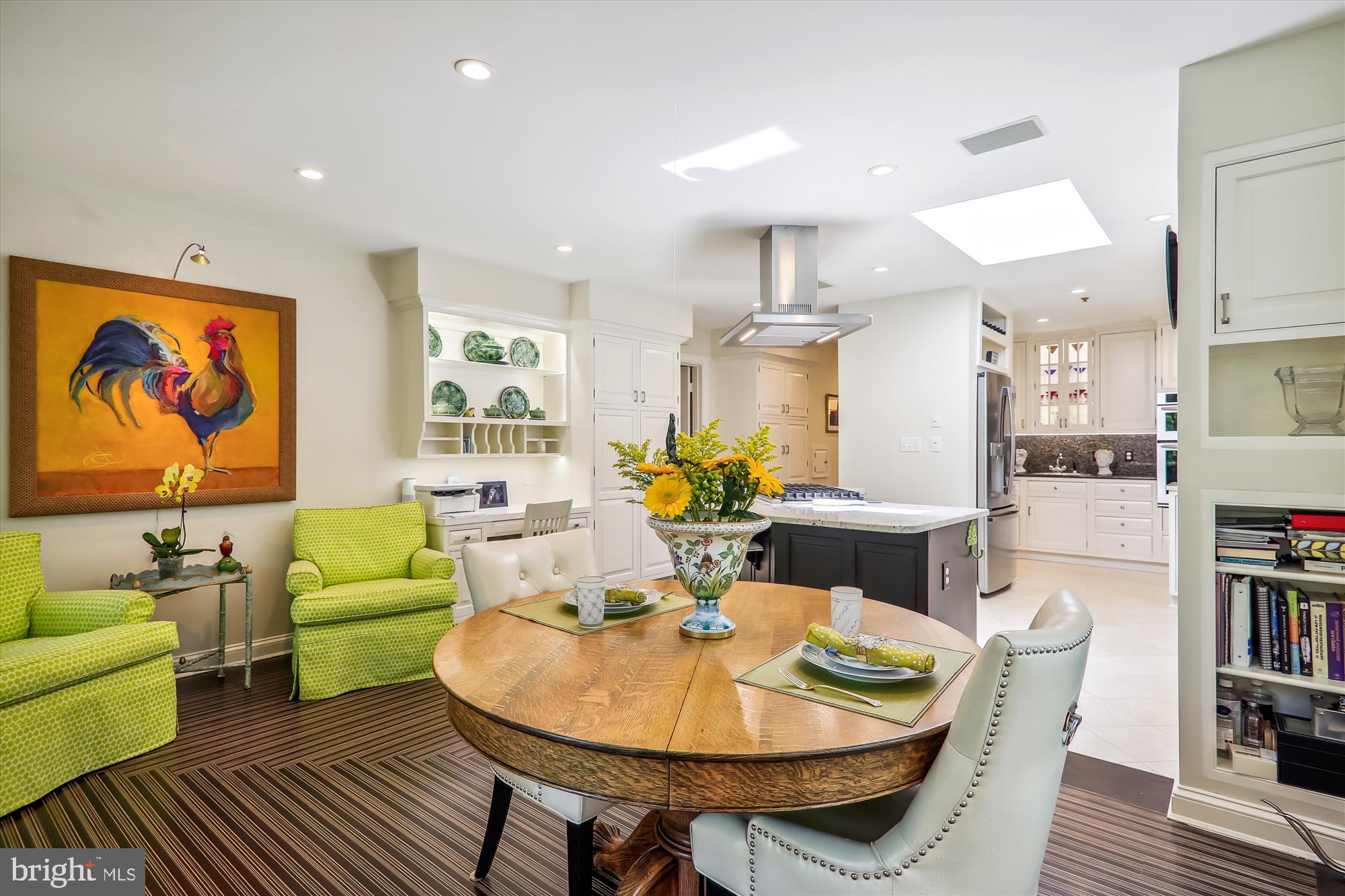 ROLLINGWOOD - Residential