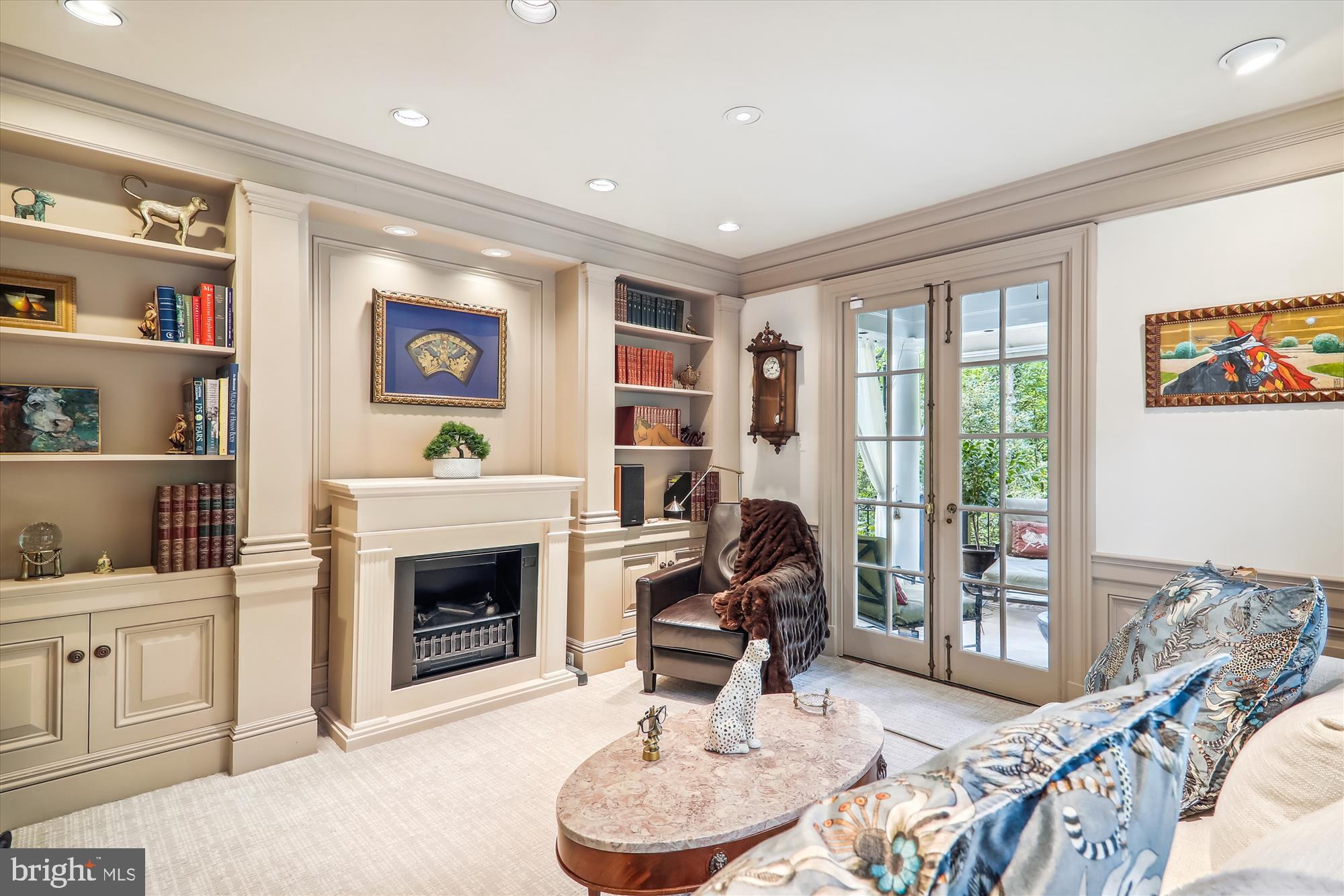 ROLLINGWOOD - Residential