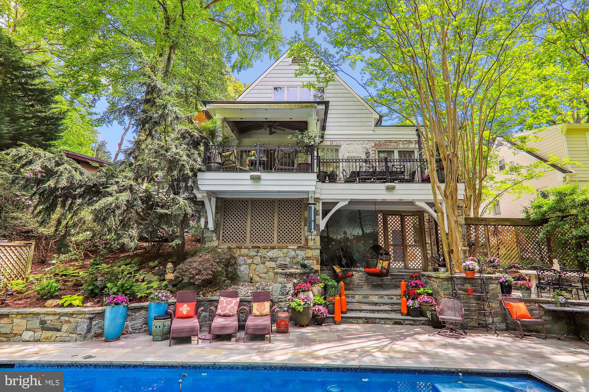 ROLLINGWOOD - Residential