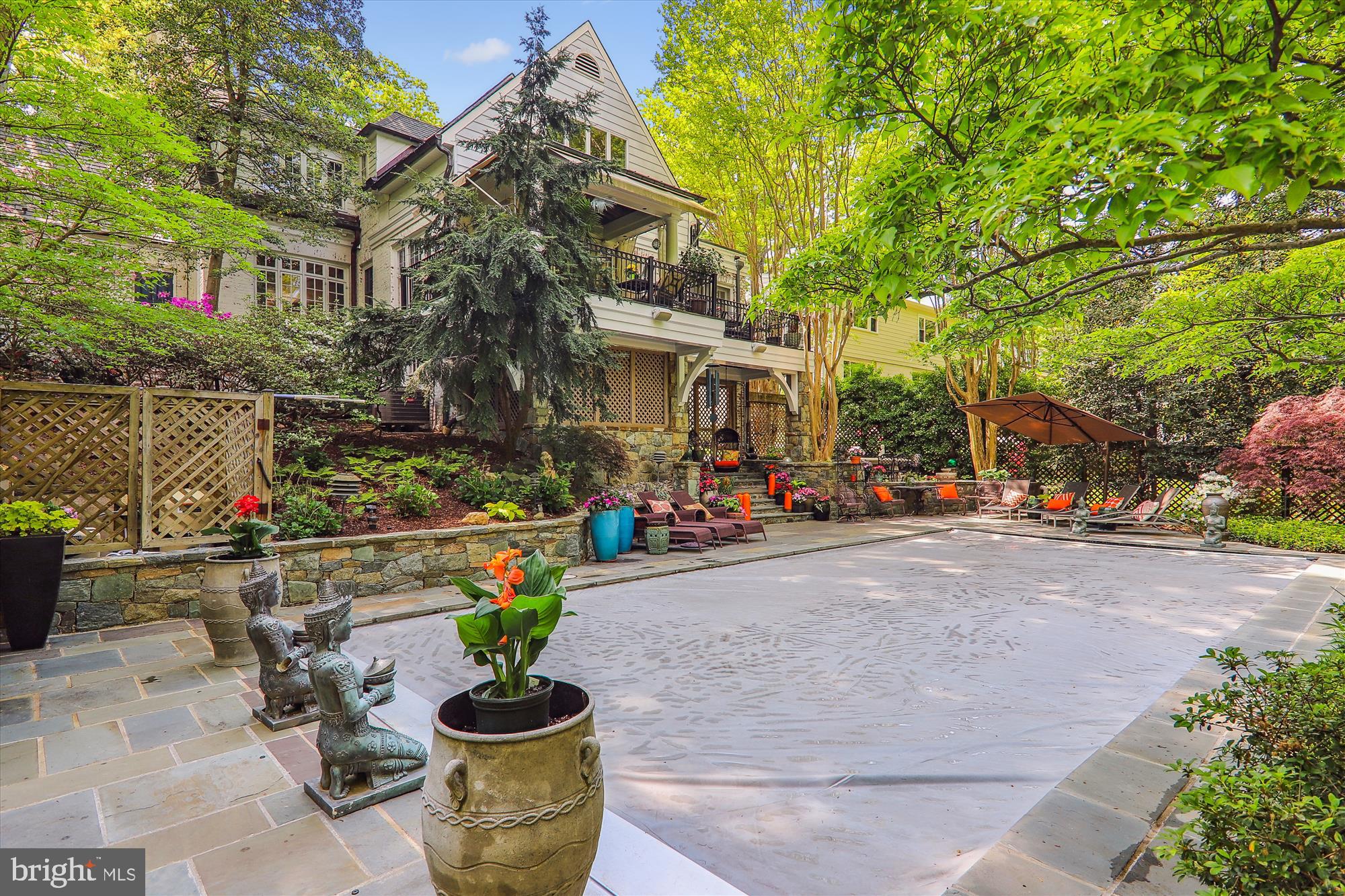 ROLLINGWOOD - Residential