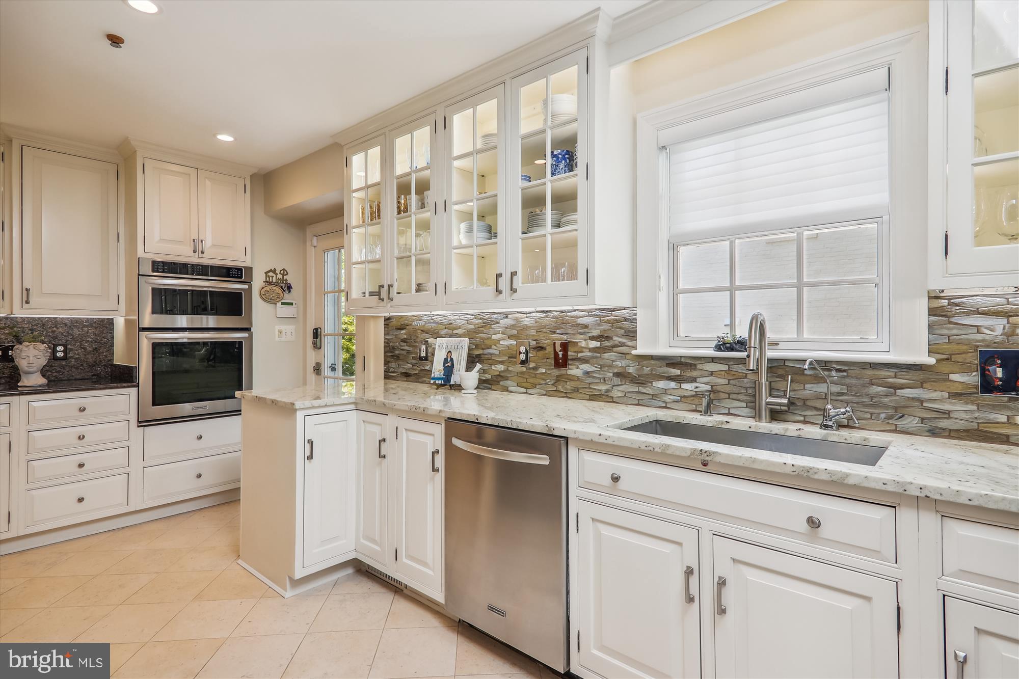 ROLLINGWOOD - Residential