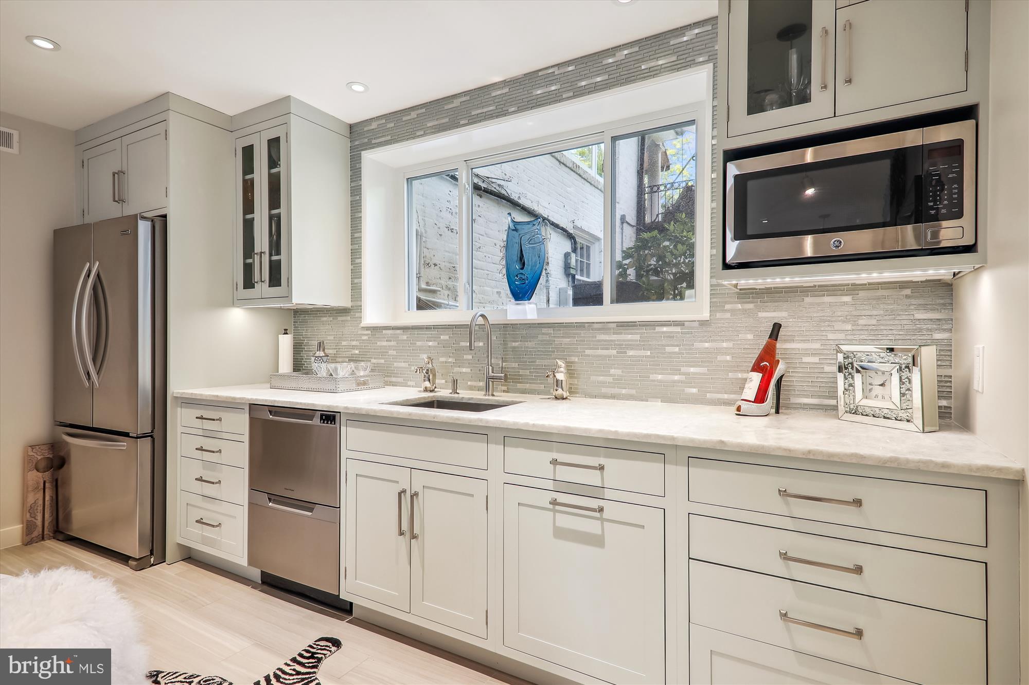 ROLLINGWOOD - Residential