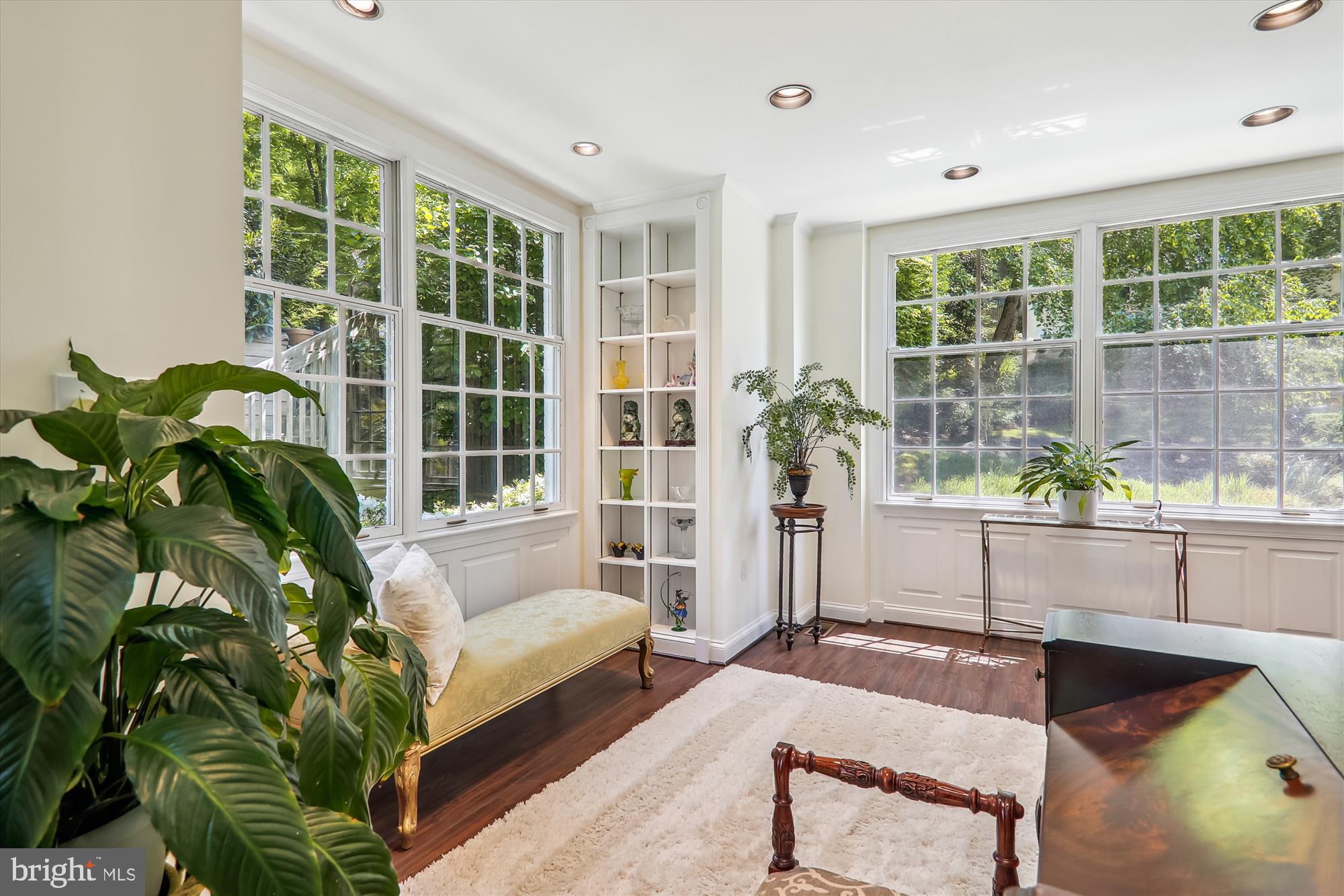 ROLLINGWOOD - Residential