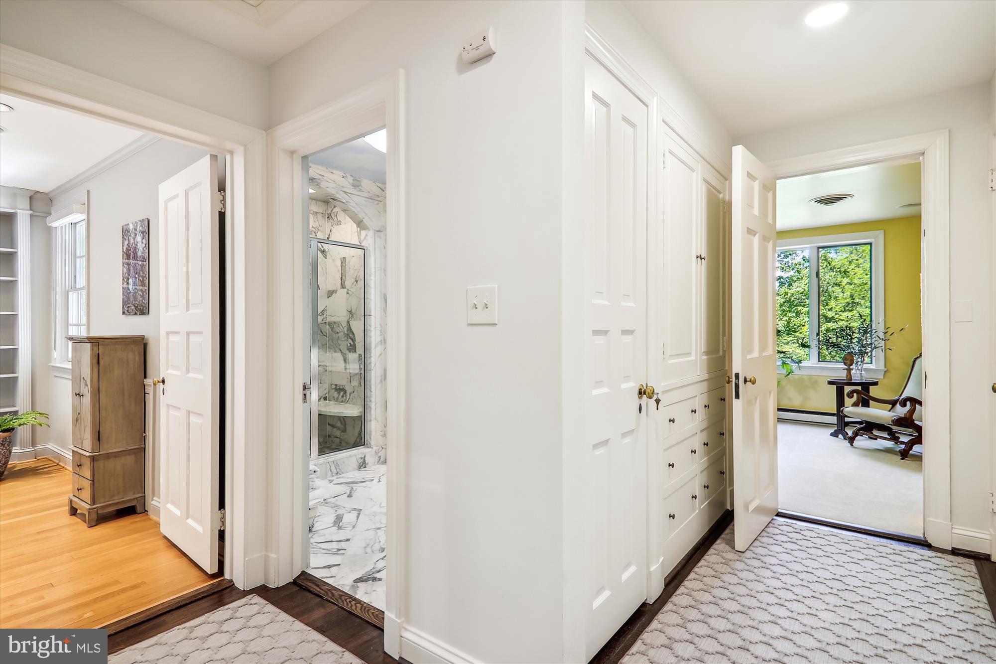 ROLLINGWOOD - Residential