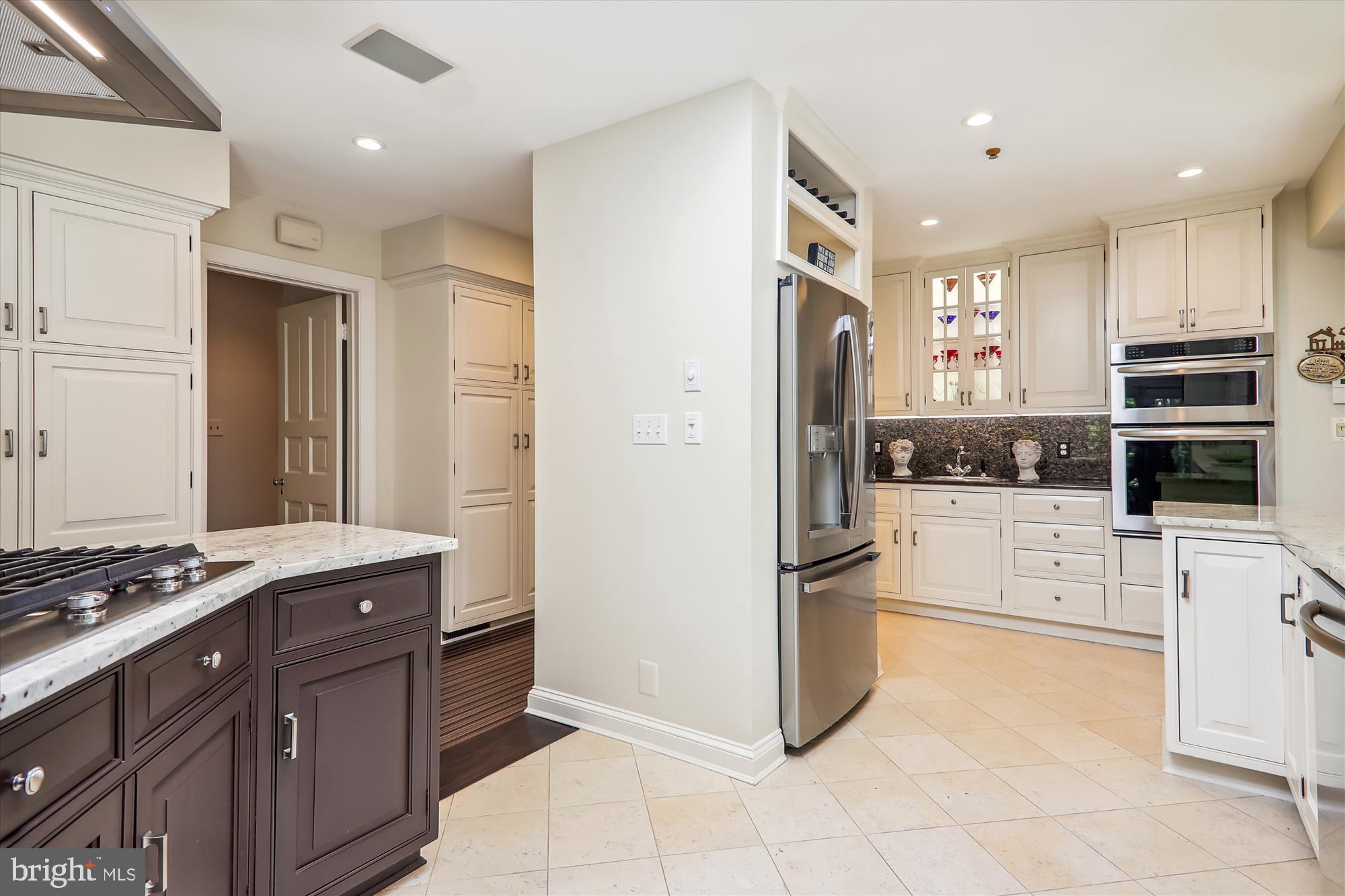 ROLLINGWOOD - Residential