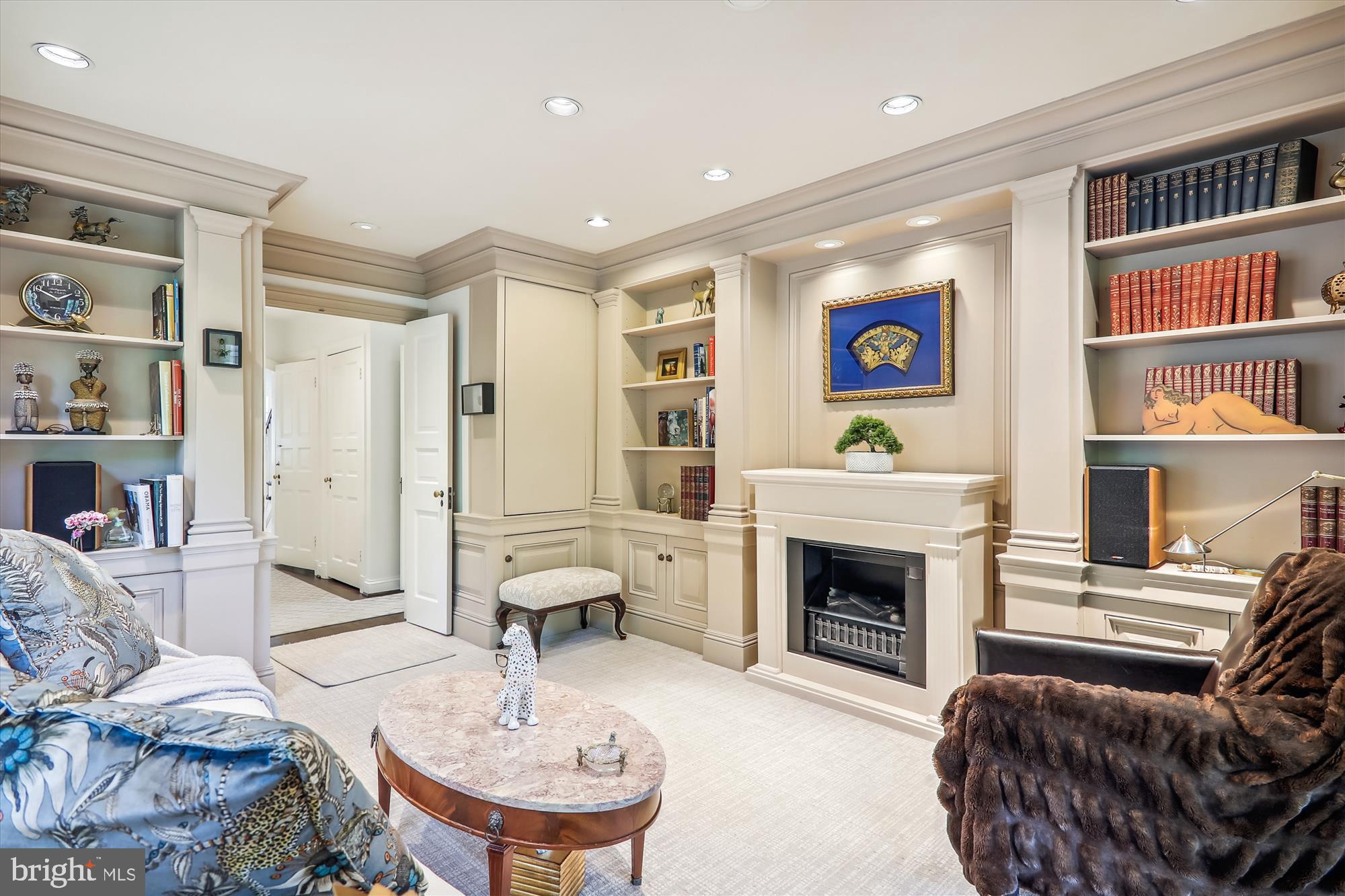 ROLLINGWOOD - Residential