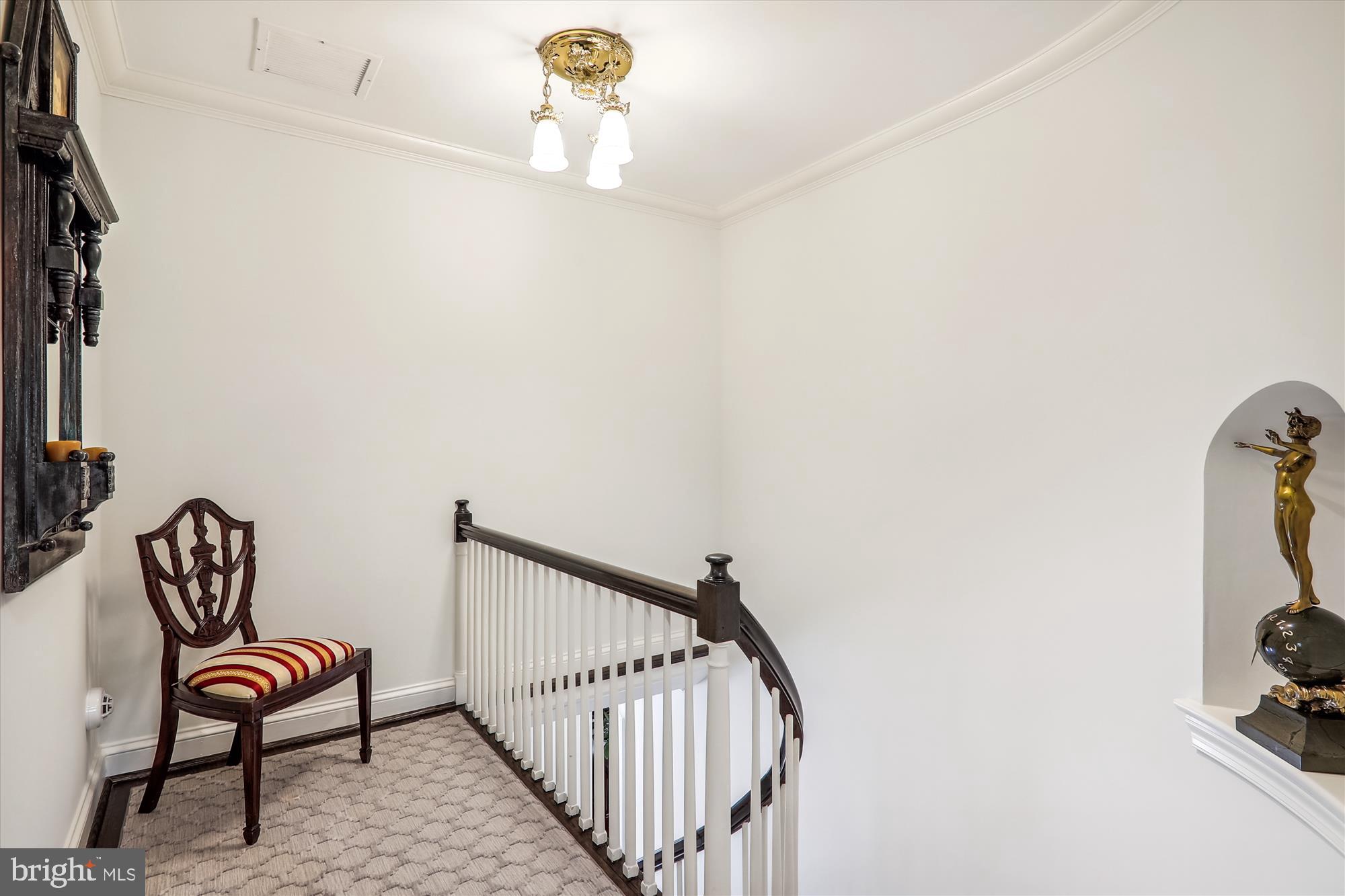 ROLLINGWOOD - Residential