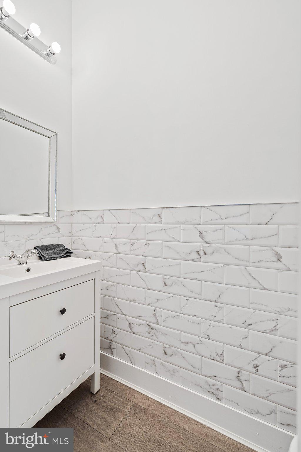 POINT BREEZE - Residential Lease