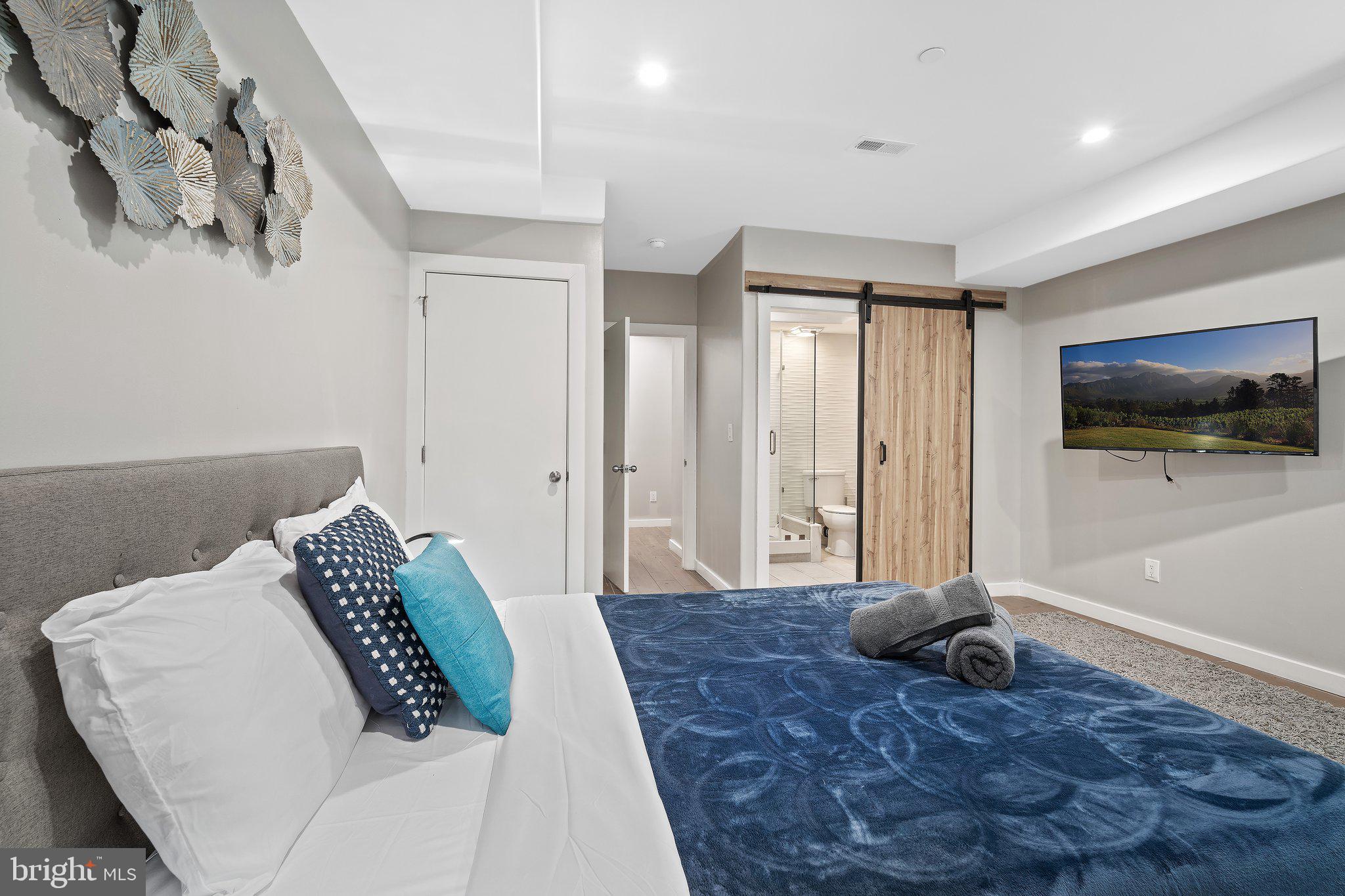 POINT BREEZE - Residential Lease