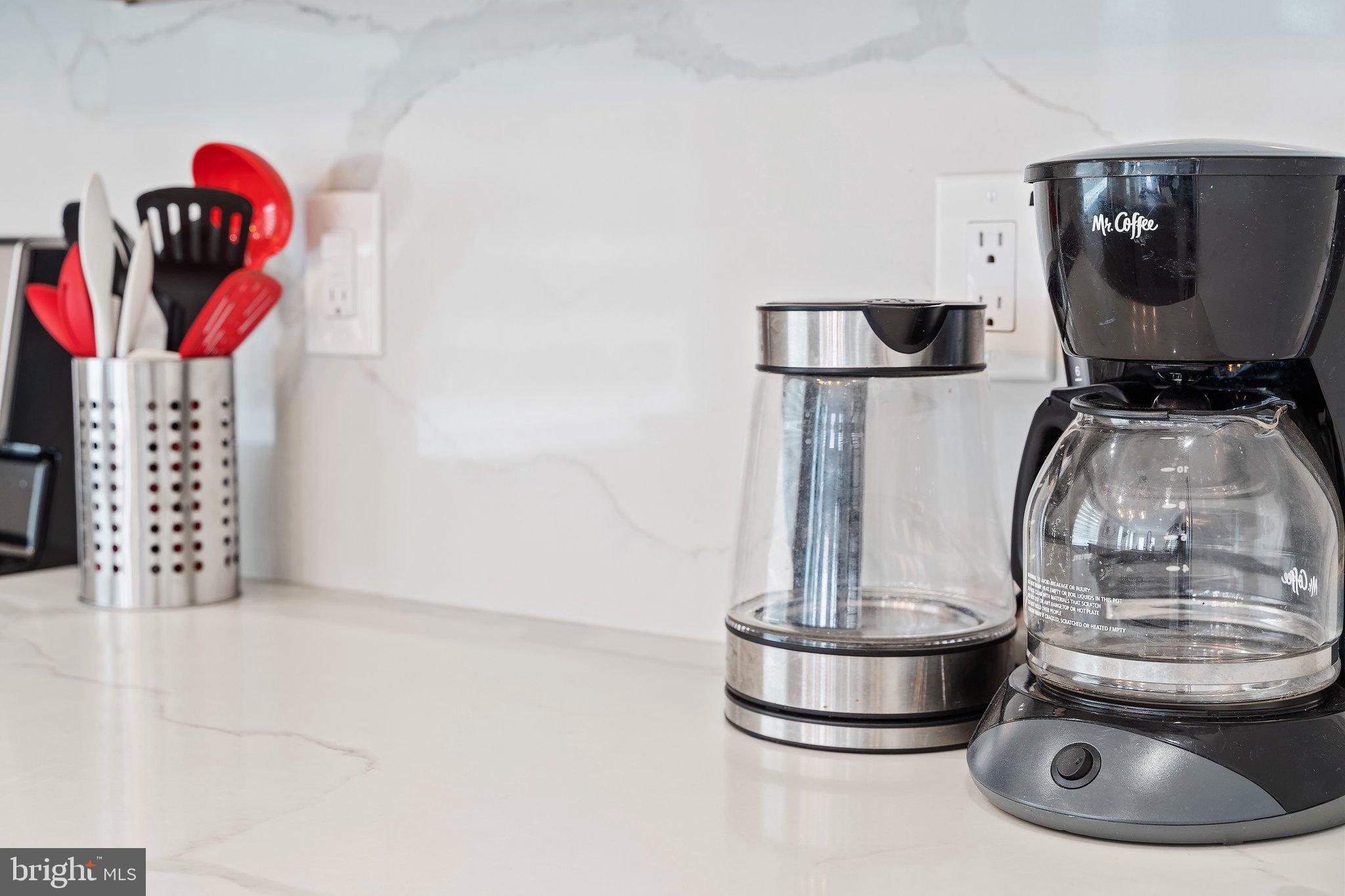 POINT BREEZE - Residential Lease