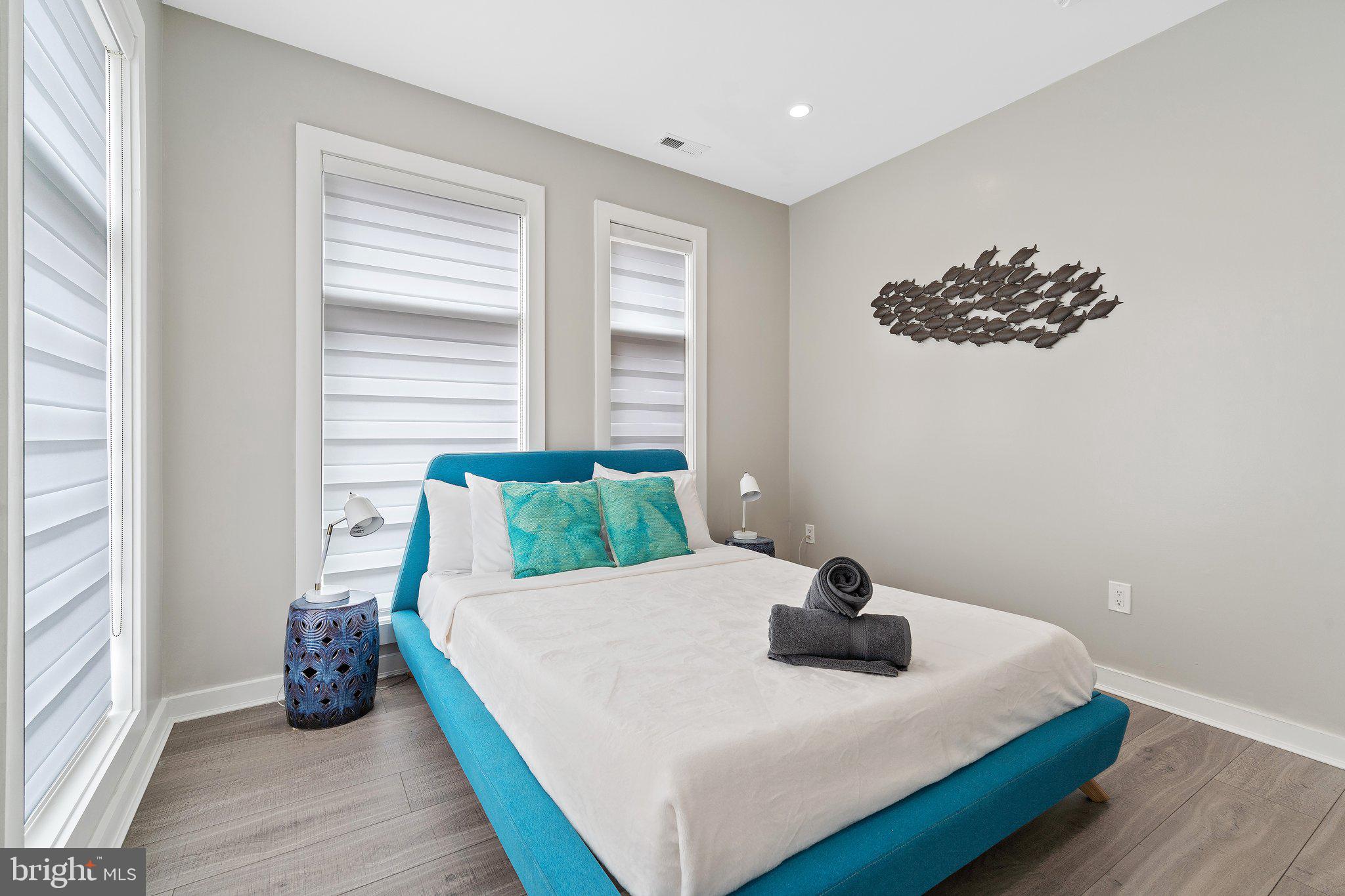 POINT BREEZE - Residential Lease