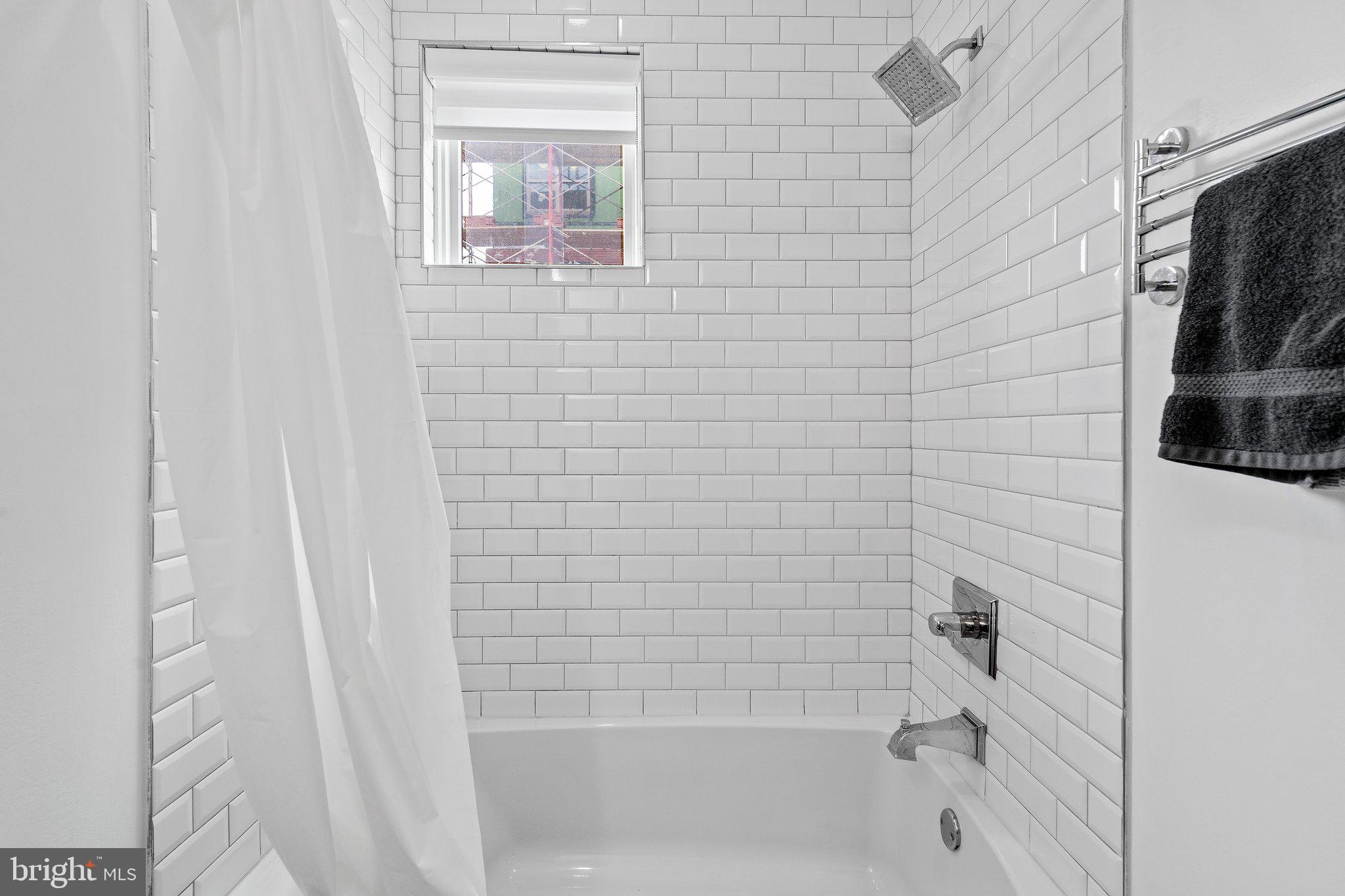 POINT BREEZE - Residential Lease