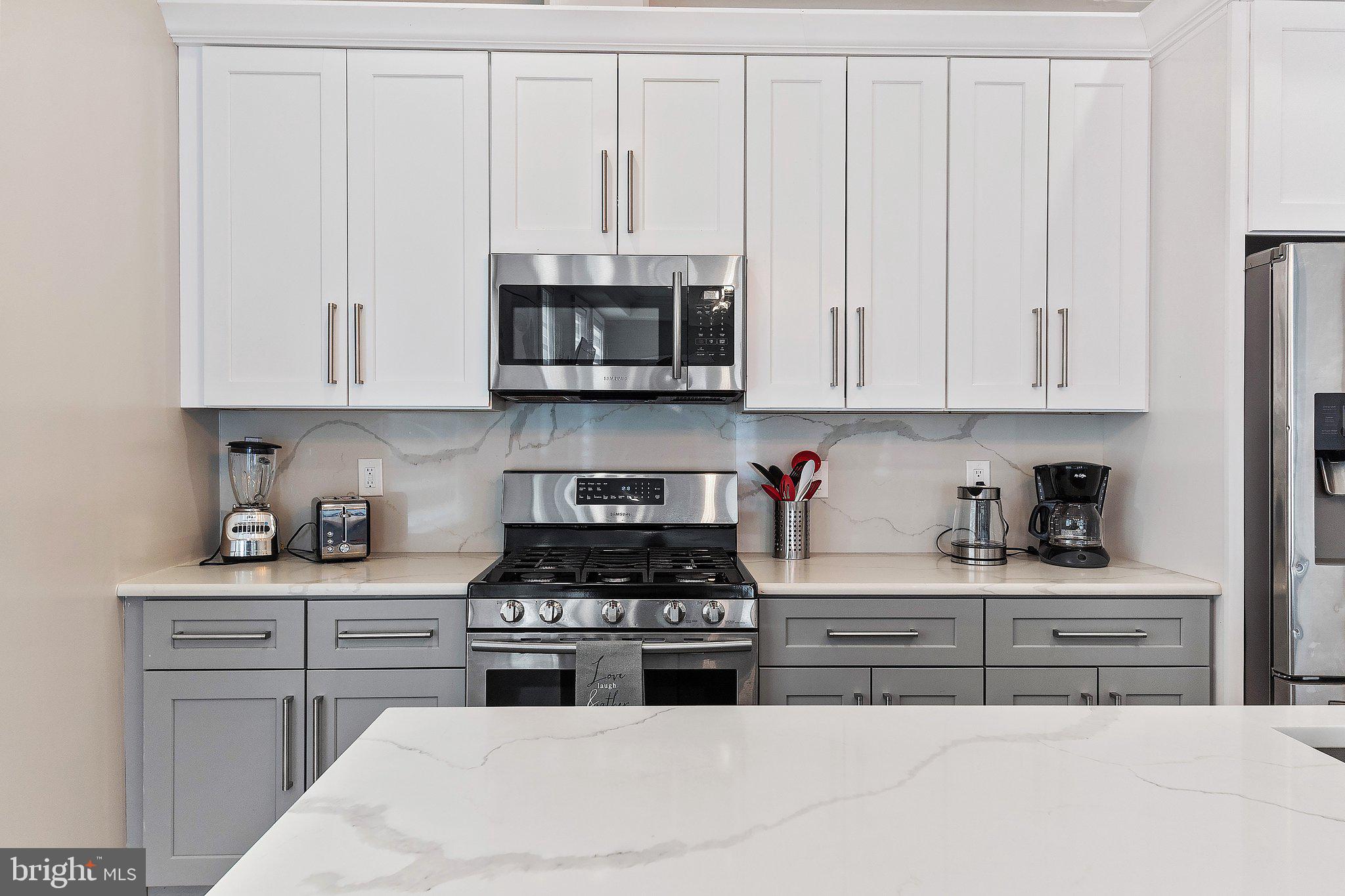 POINT BREEZE - Residential Lease