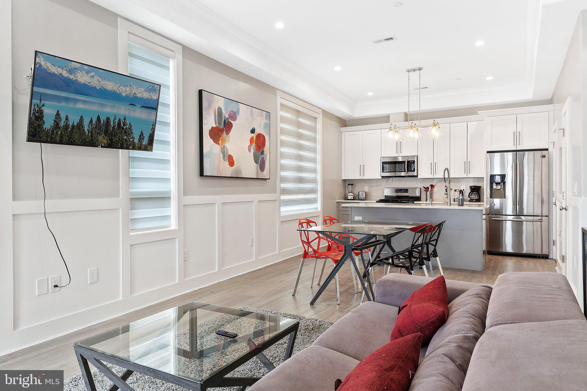 POINT BREEZE - Residential Lease