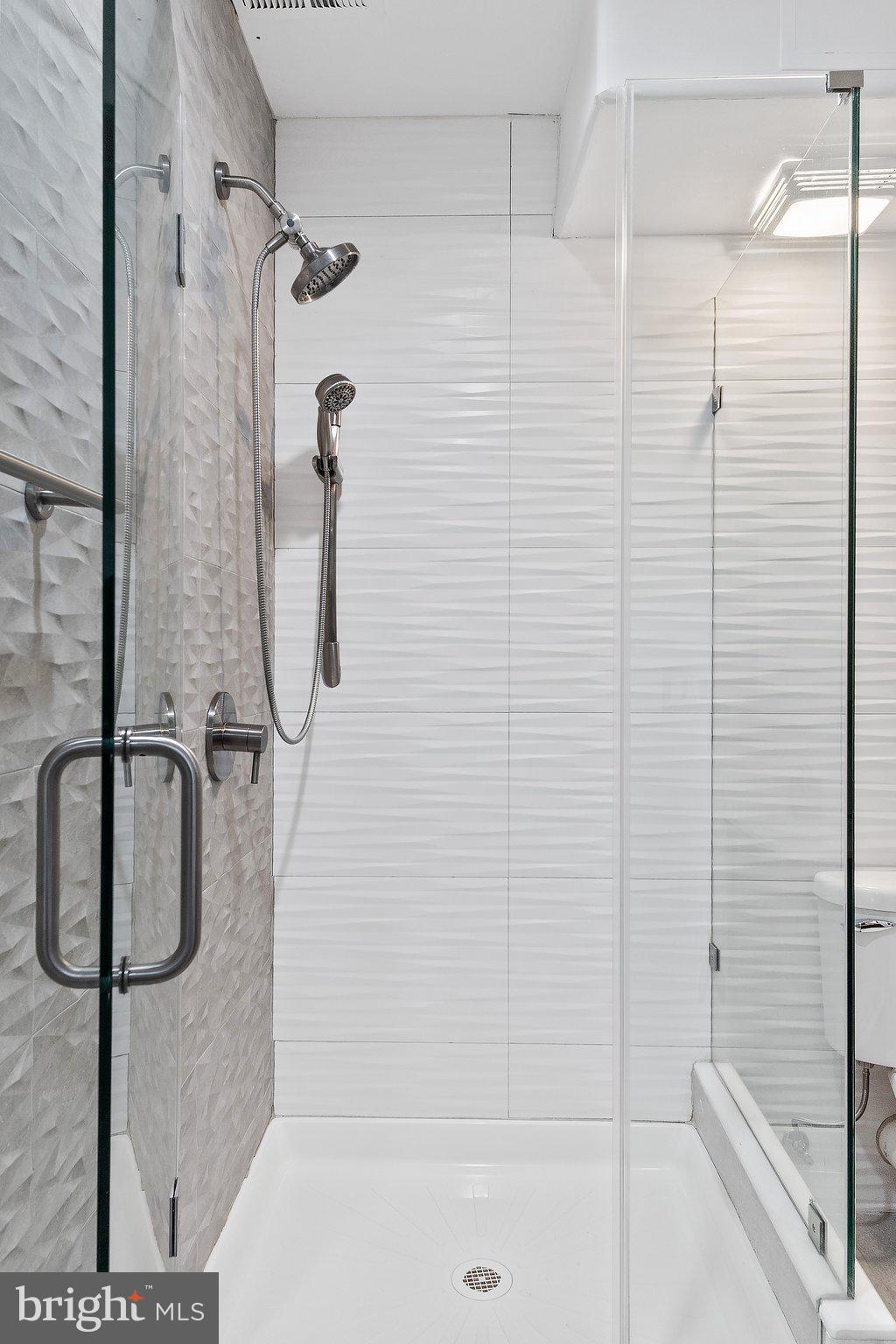 POINT BREEZE - Residential Lease