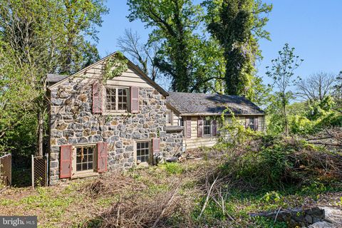 Photo of 310 Euclid Avenue, WILMINGTON, DE 19809 (MLS # DENC2101556)