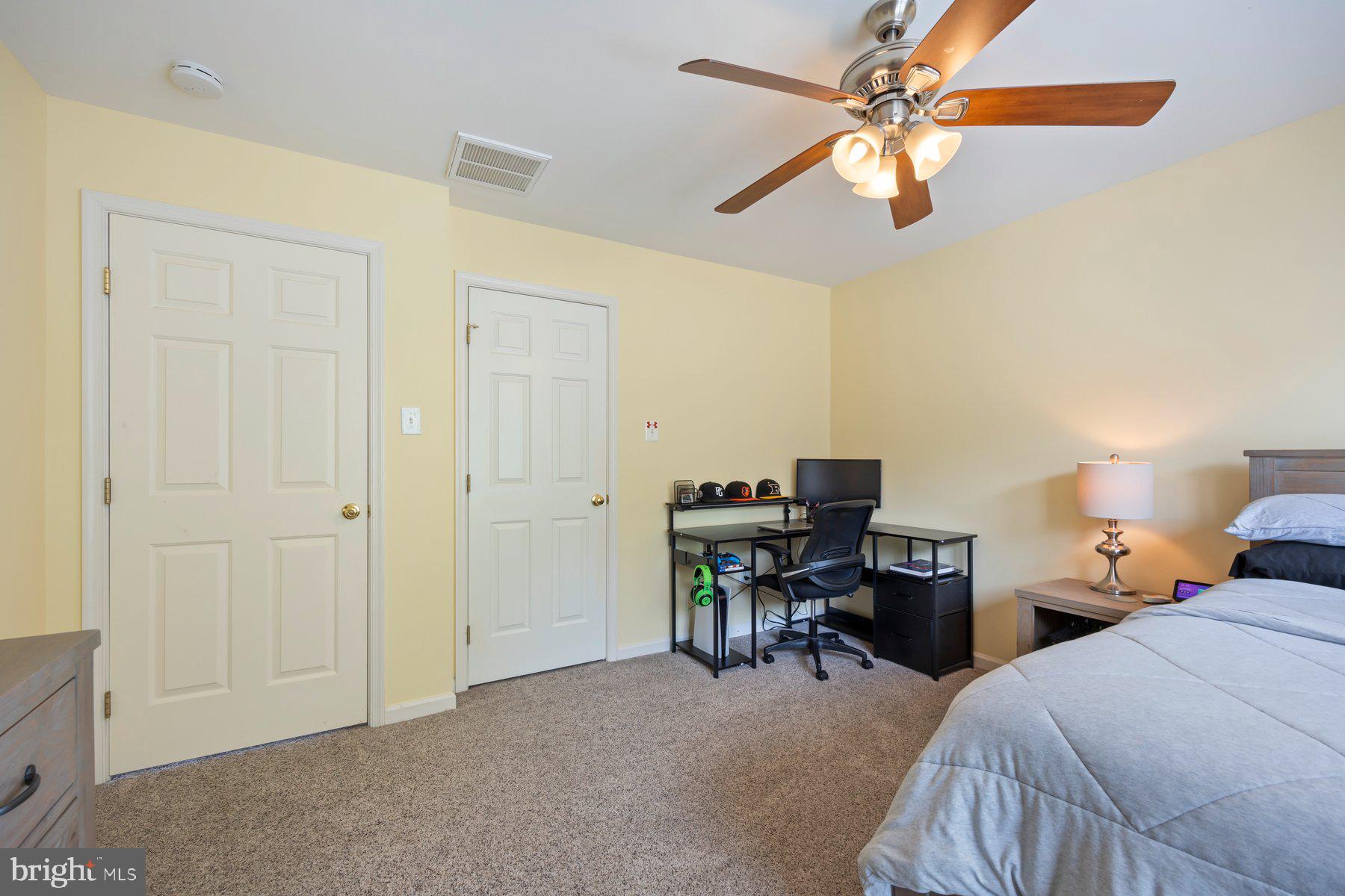 STONE MANOR - Residential