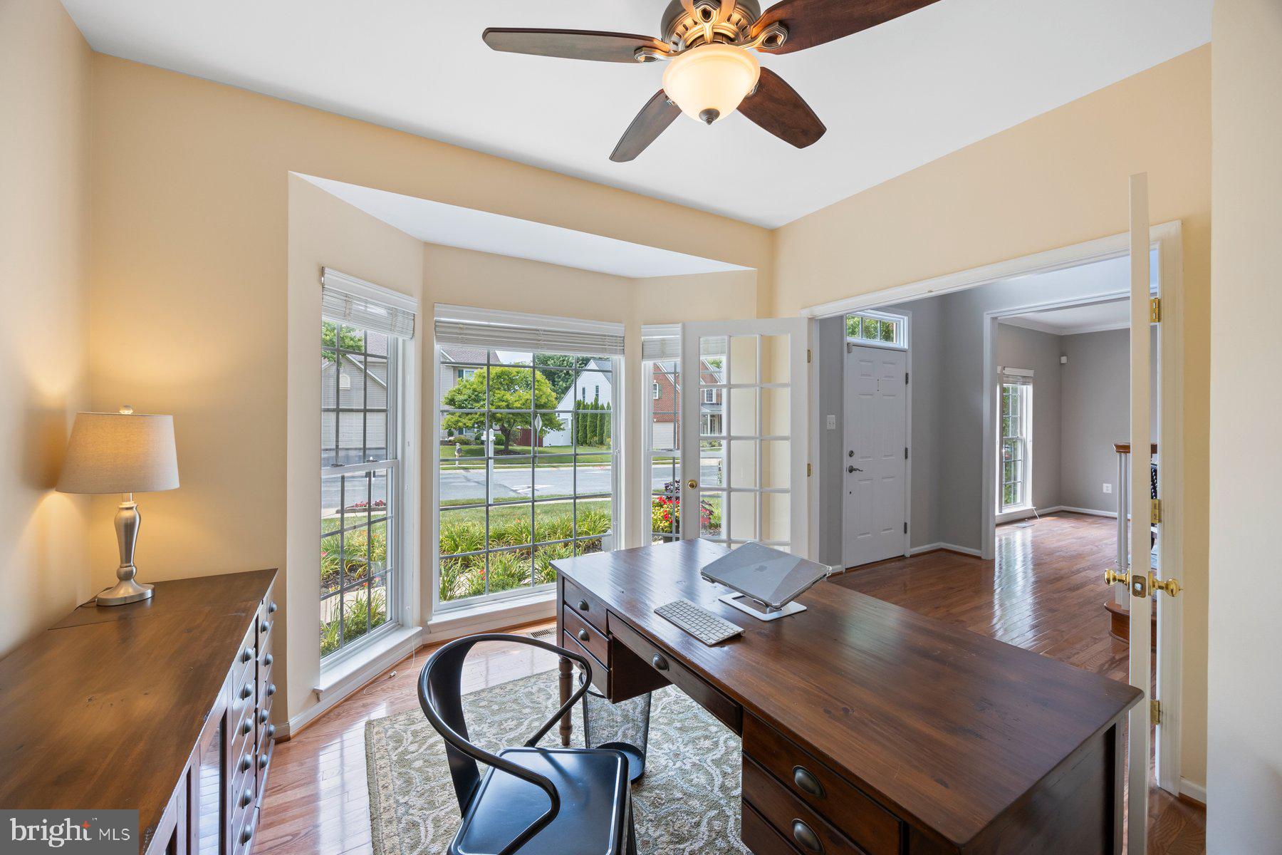 STONE MANOR - Residential