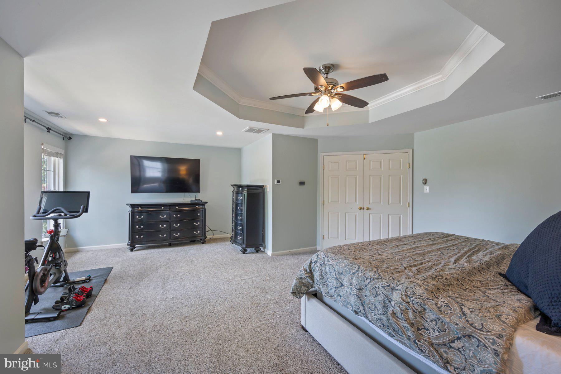 STONE MANOR - Residential