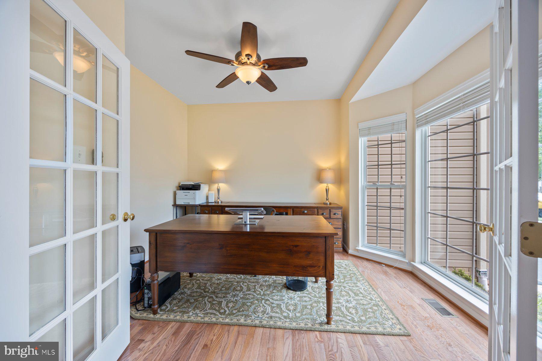 STONE MANOR - Residential